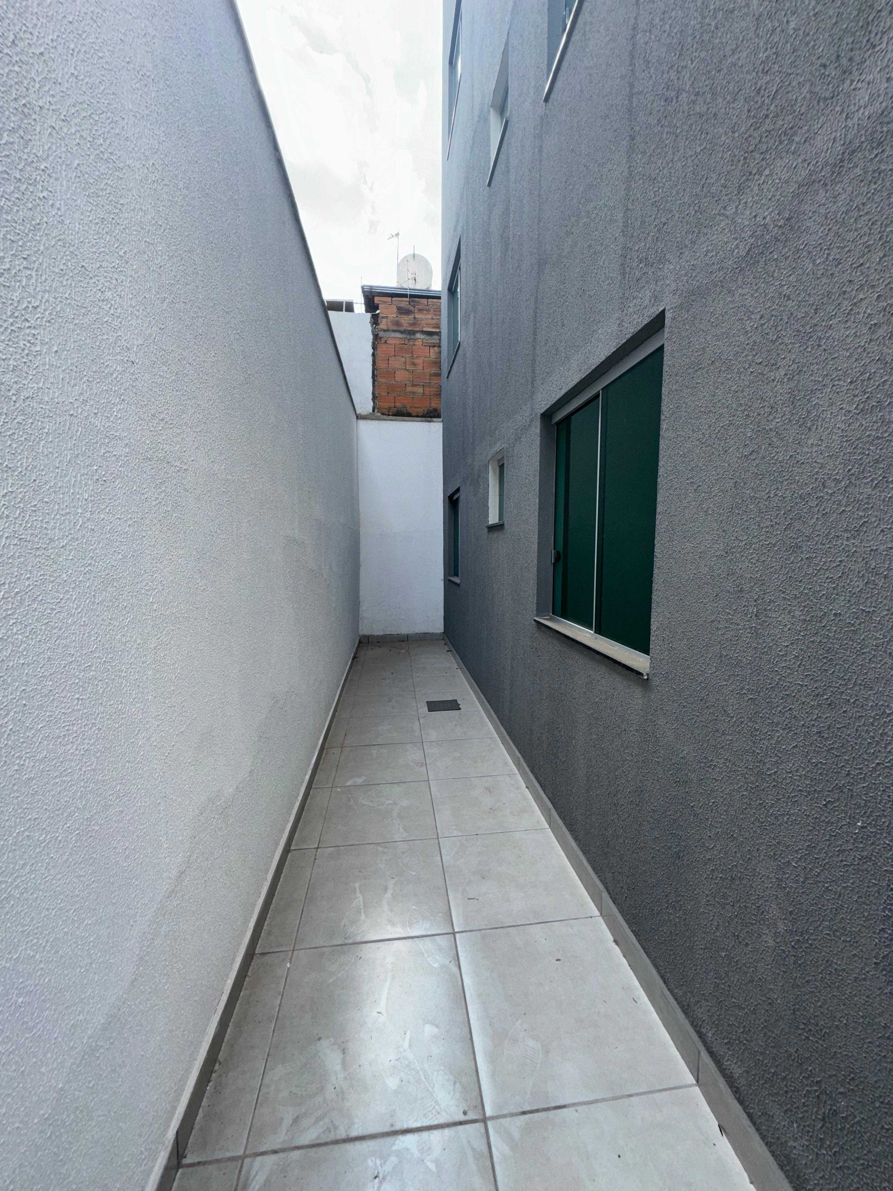 Apartamento para alugar com 2 quartos, 77m² - Foto 1