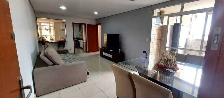 Apartamento à venda com 3 quartos, 123m² - Foto 2