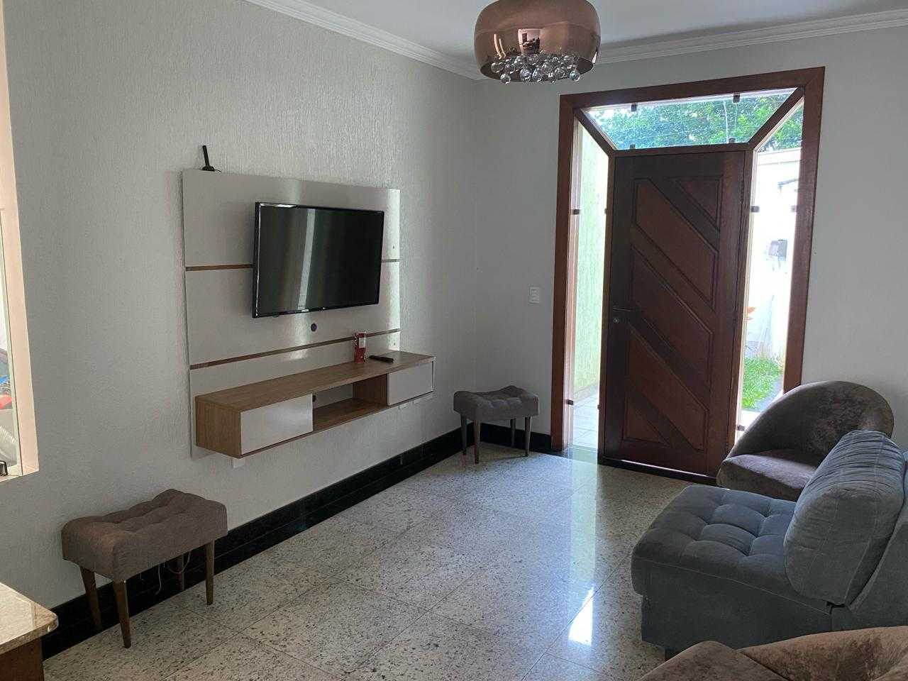 Casa à venda com 6 quartos, 320m² - Foto 16