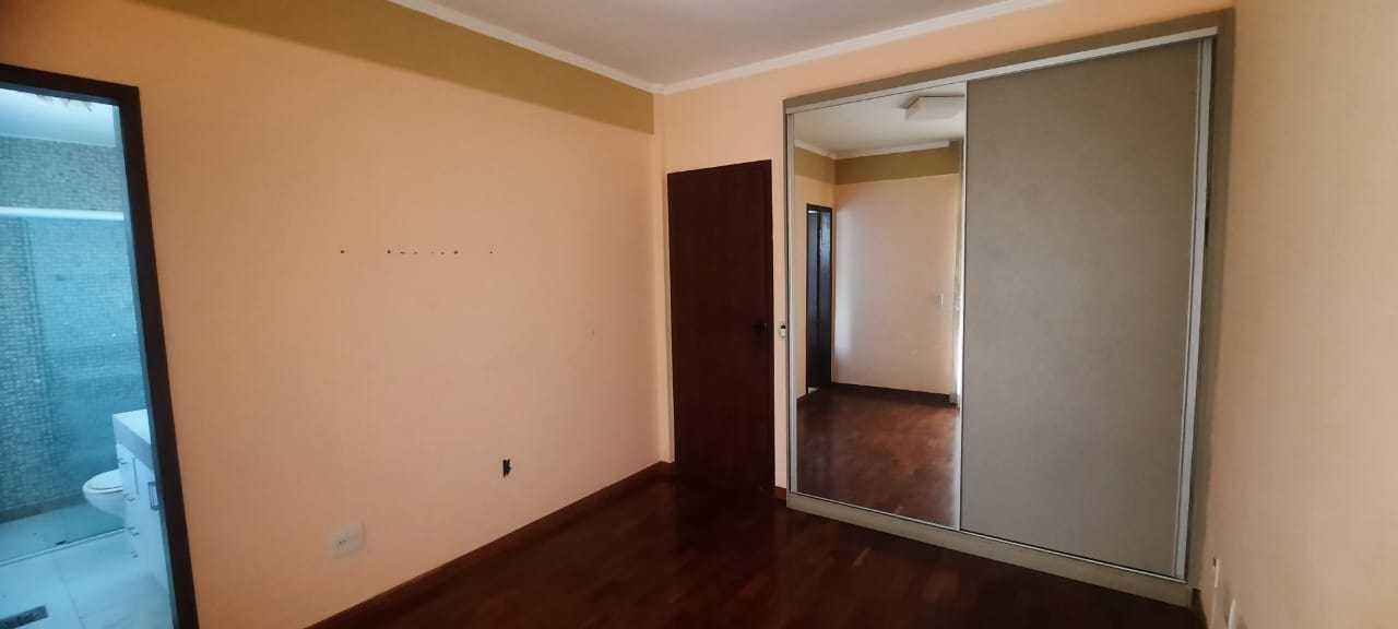 Apartamento à venda com 3 quartos, 120m² - Foto 15