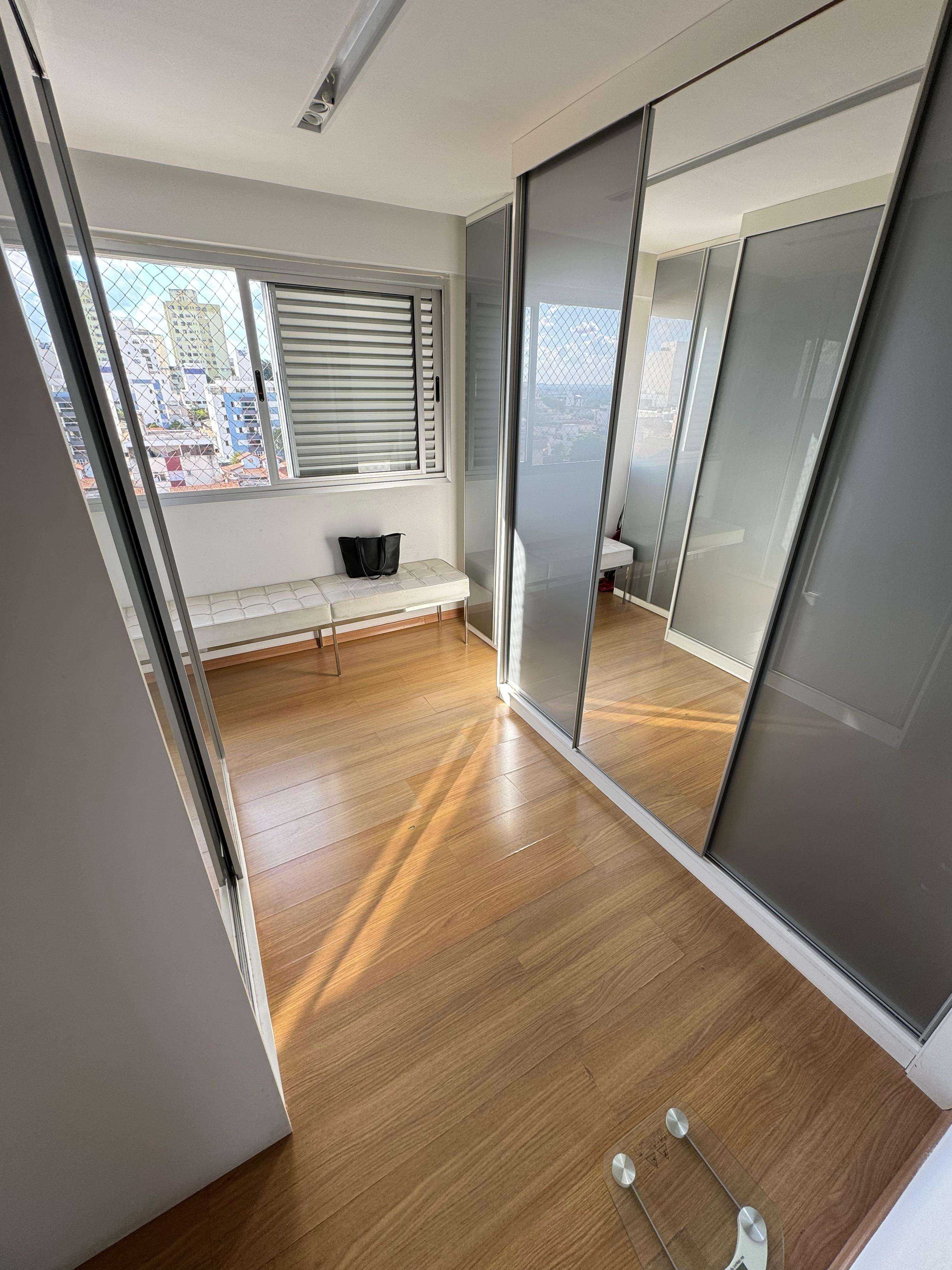 Apartamento à venda com 4 quartos, 113m² - Foto 6