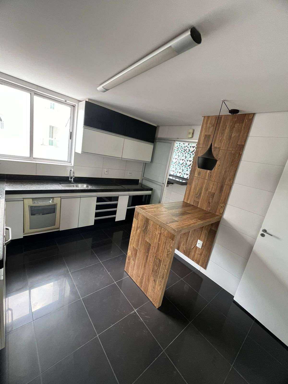 Apartamento à venda com 4 quartos, 146m² - Foto 17