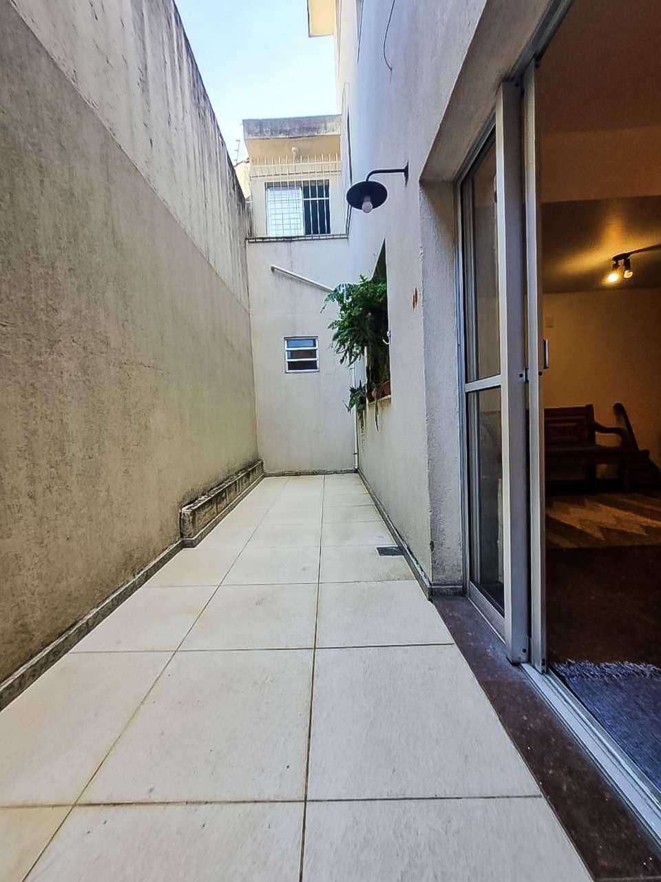 Apartamento à venda com 3 quartos, 95m² - Foto 23