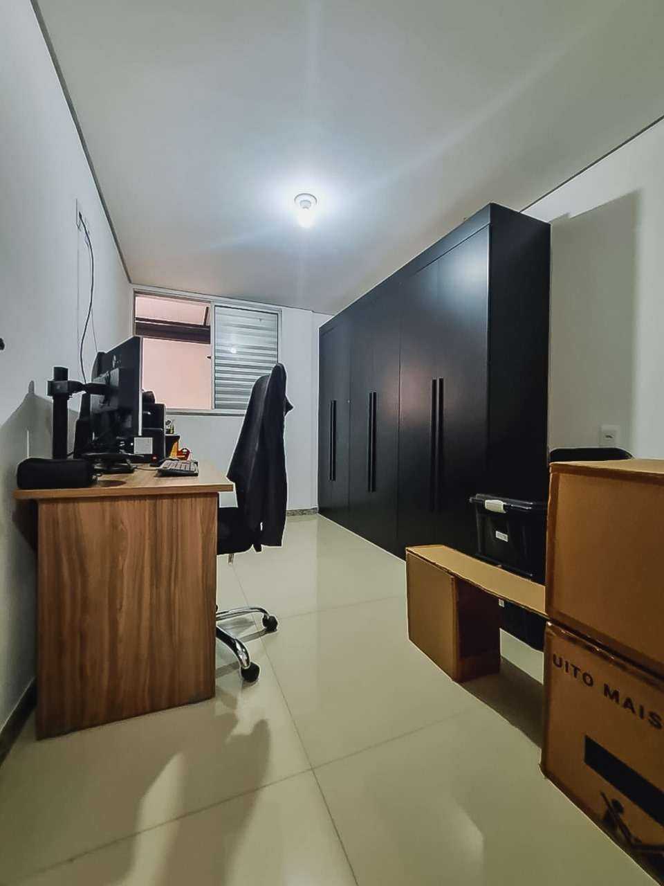 Apartamento à venda com 3 quartos, 95m² - Foto 13