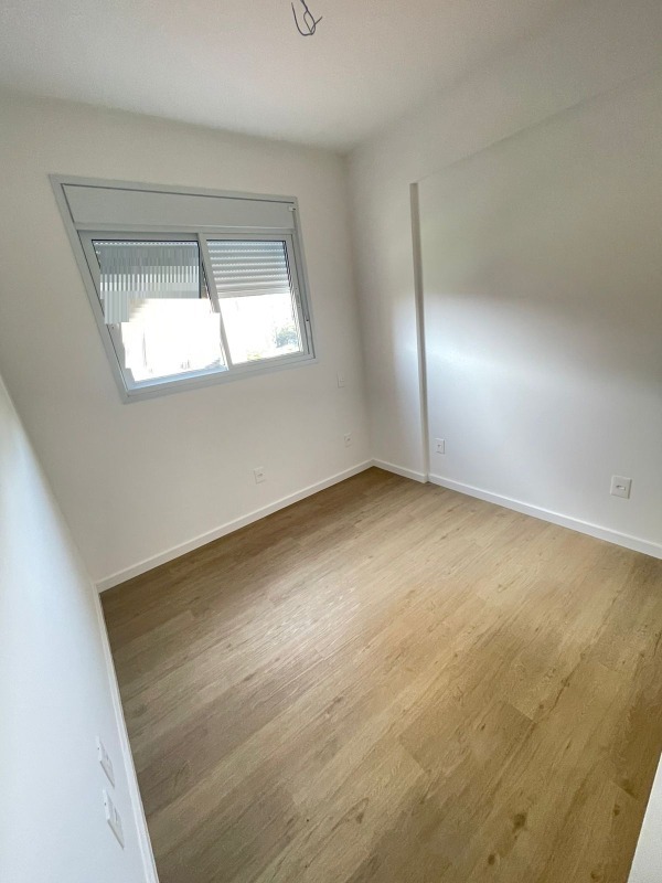 Apartamento à venda com 3 quartos, 85m² - Foto 12