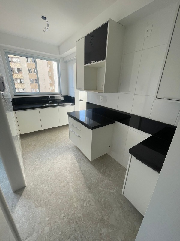 Apartamento à venda com 3 quartos, 85m² - Foto 9