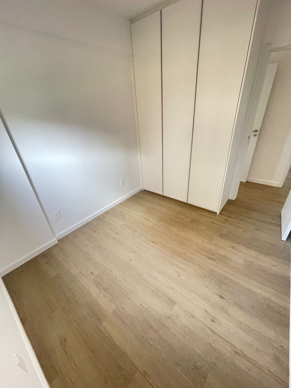 Apartamento à venda com 3 quartos, 85m² - Foto 11