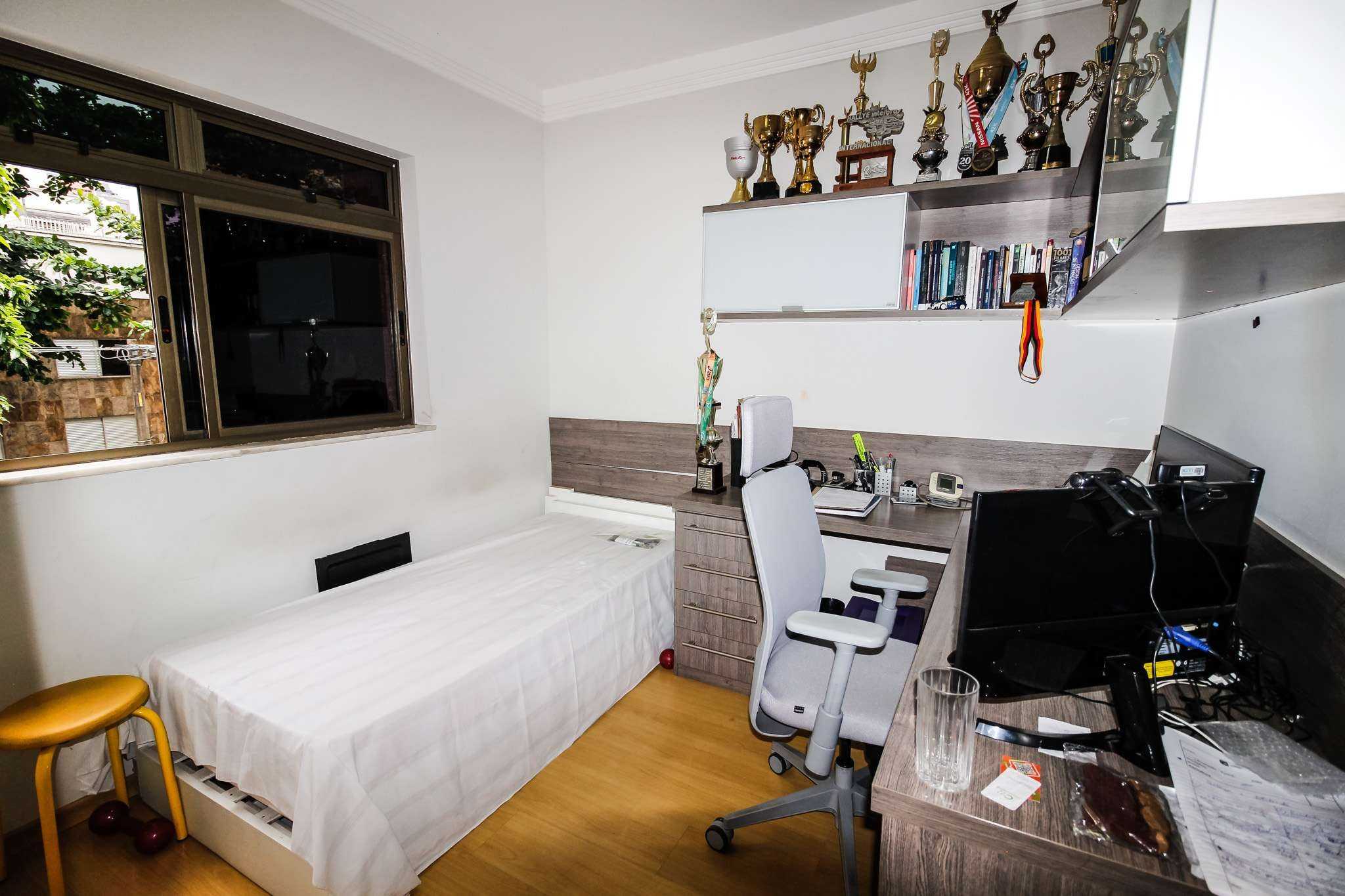 Apartamento à venda com 4 quartos, 113m² - Foto 3