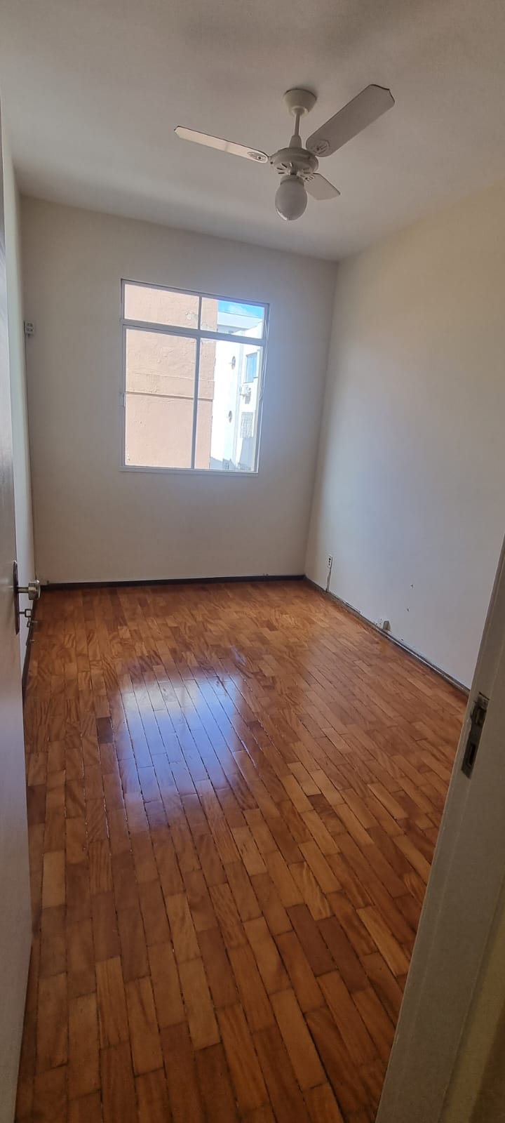 Apartamento para alugar com 3 quartos, 76m² - Foto 8