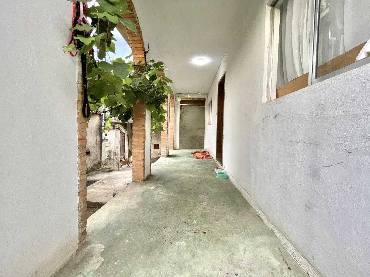 Casa à venda com 3 quartos, 270m² - Foto 7