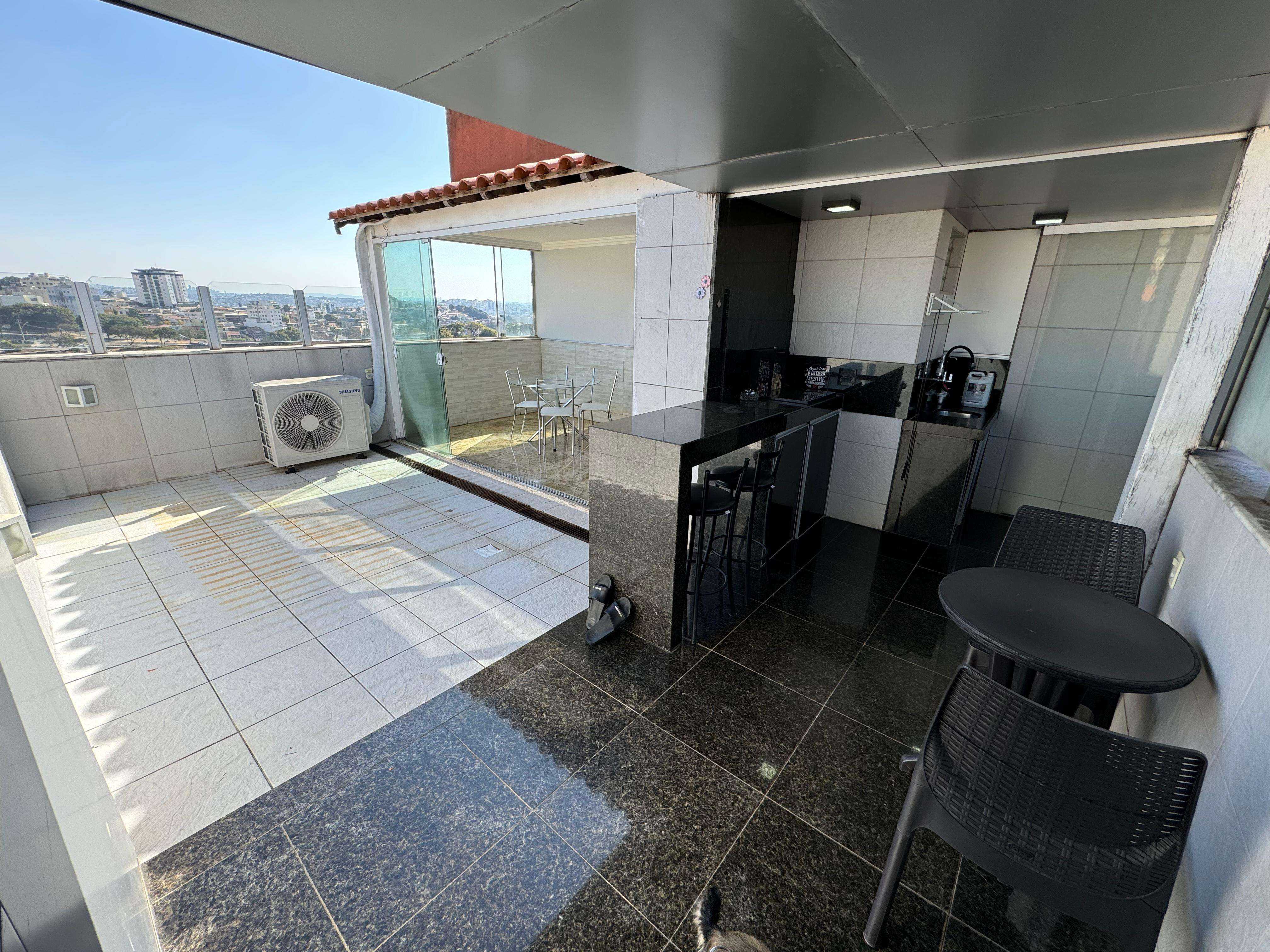 Cobertura à venda com 3 quartos, 155m² - Foto 3