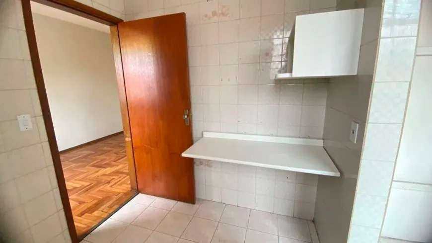 Apartamento à venda com 3 quartos, 75m² - Foto 5