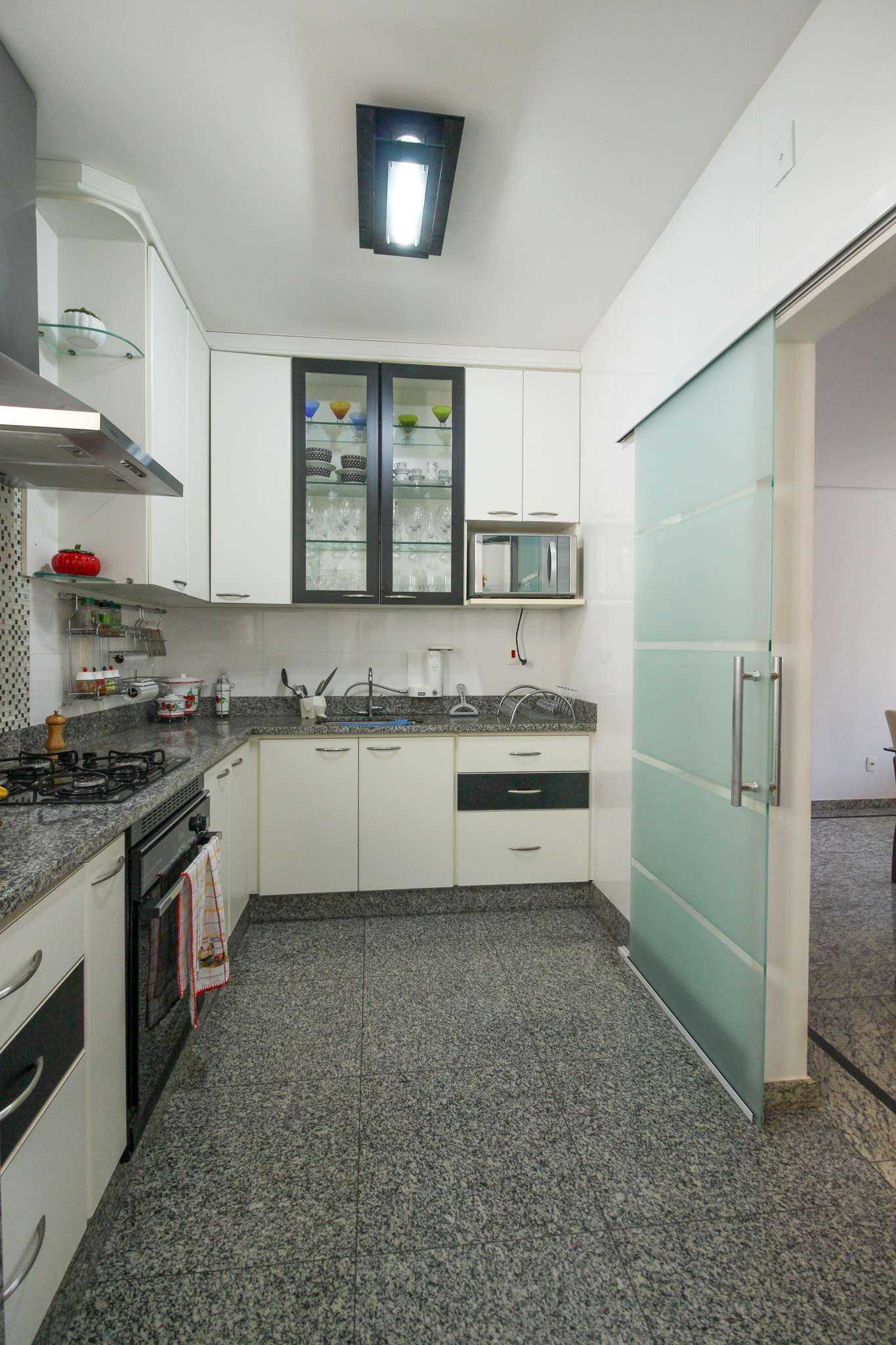 Apartamento à venda com 3 quartos, 96m² - Foto 19