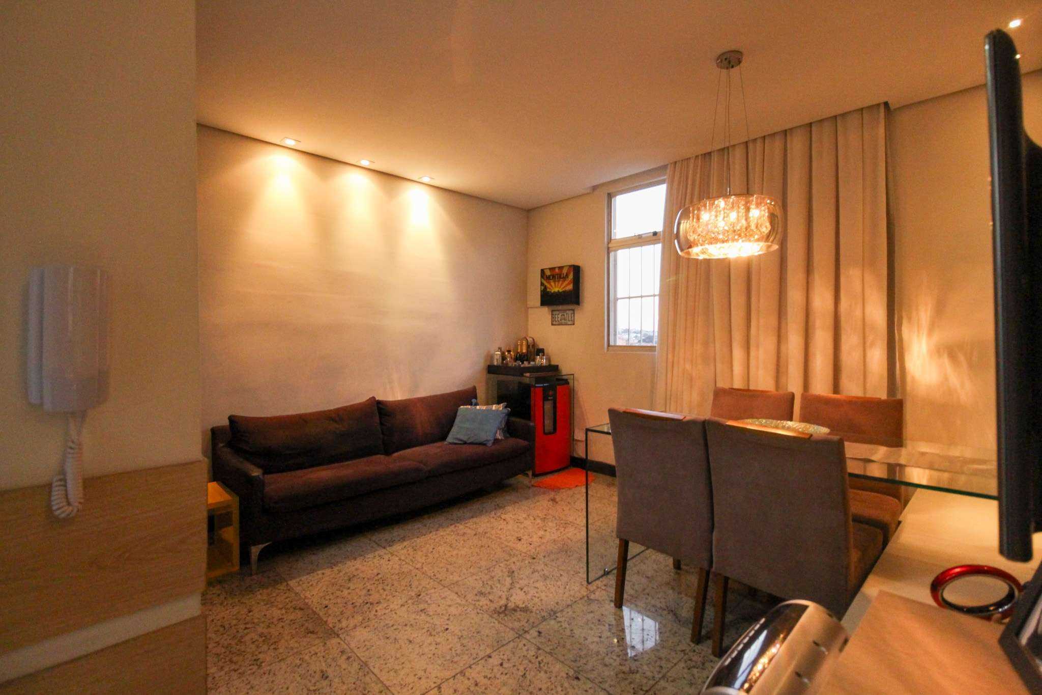 Apartamento à venda com 3 quartos, 78m² - Foto 1