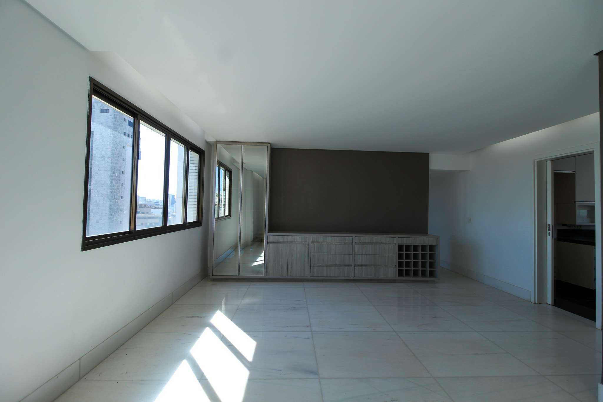 Apartamento à venda com 4 quartos, 158m² - Foto 16