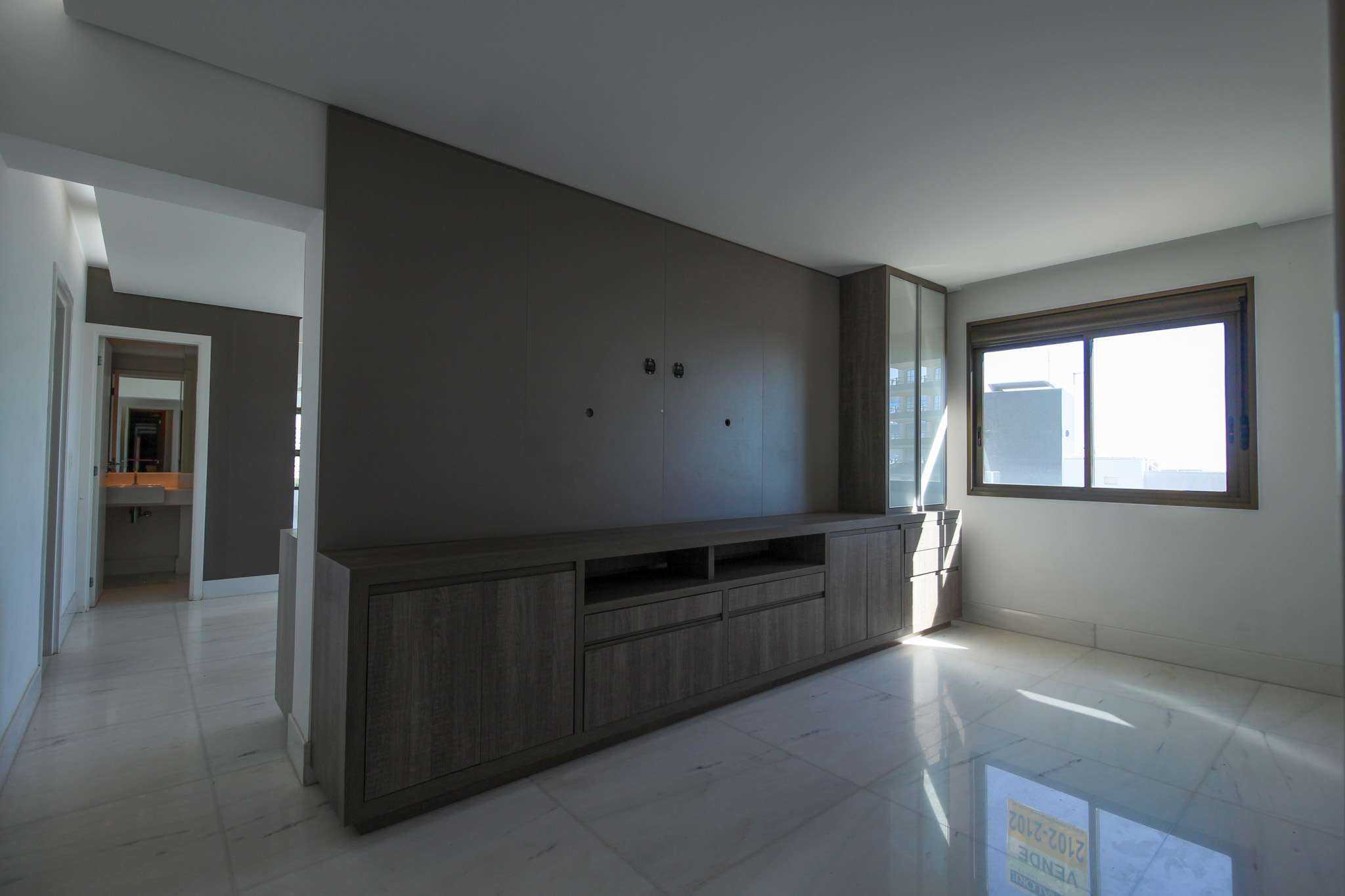 Apartamento à venda com 4 quartos, 158m² - Foto 15