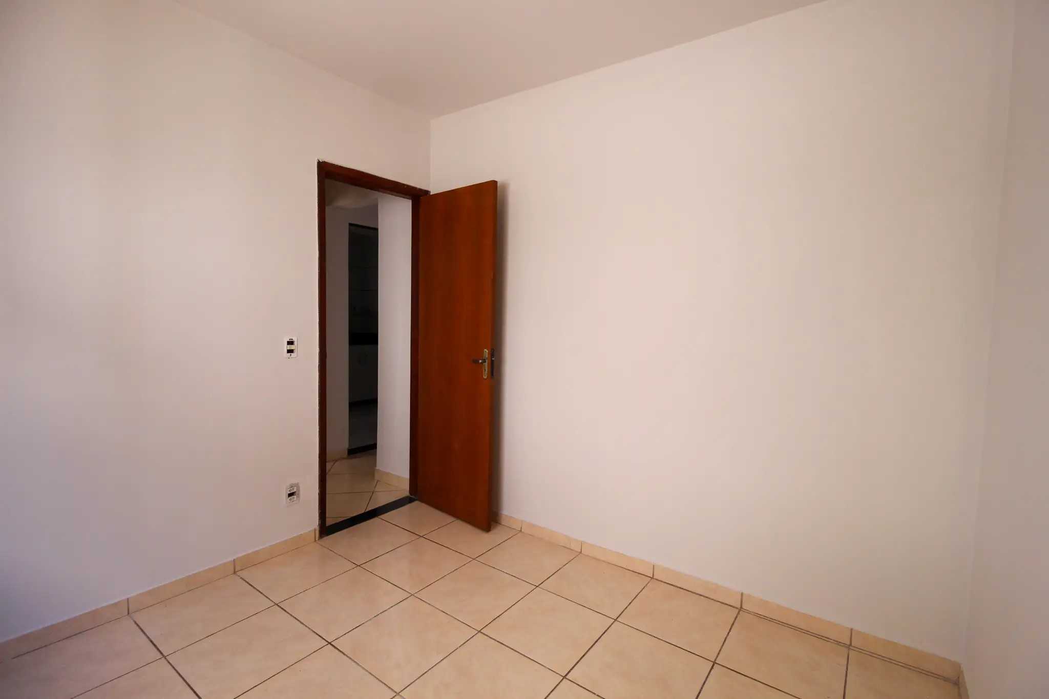 Apartamento à venda com 2 quartos, 45m² - Foto 7