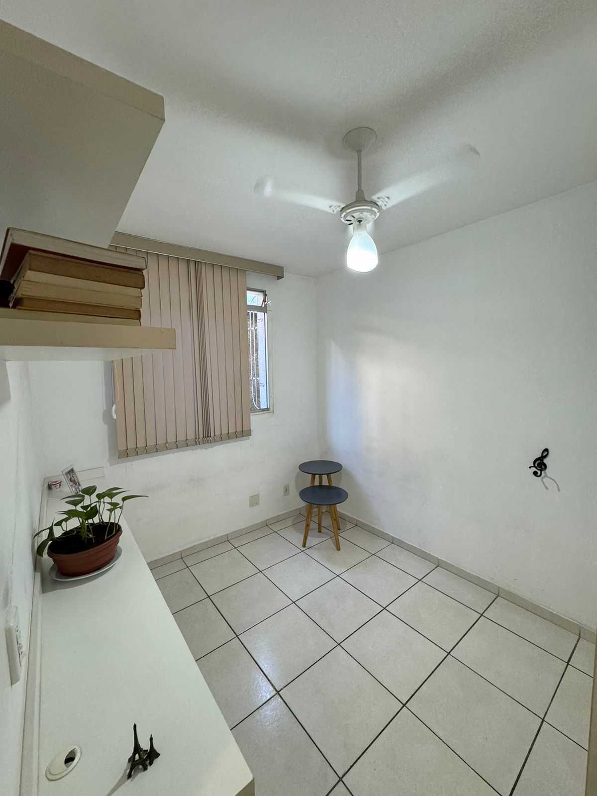 Apartamento à venda com 2 quartos, 75m² - Foto 11