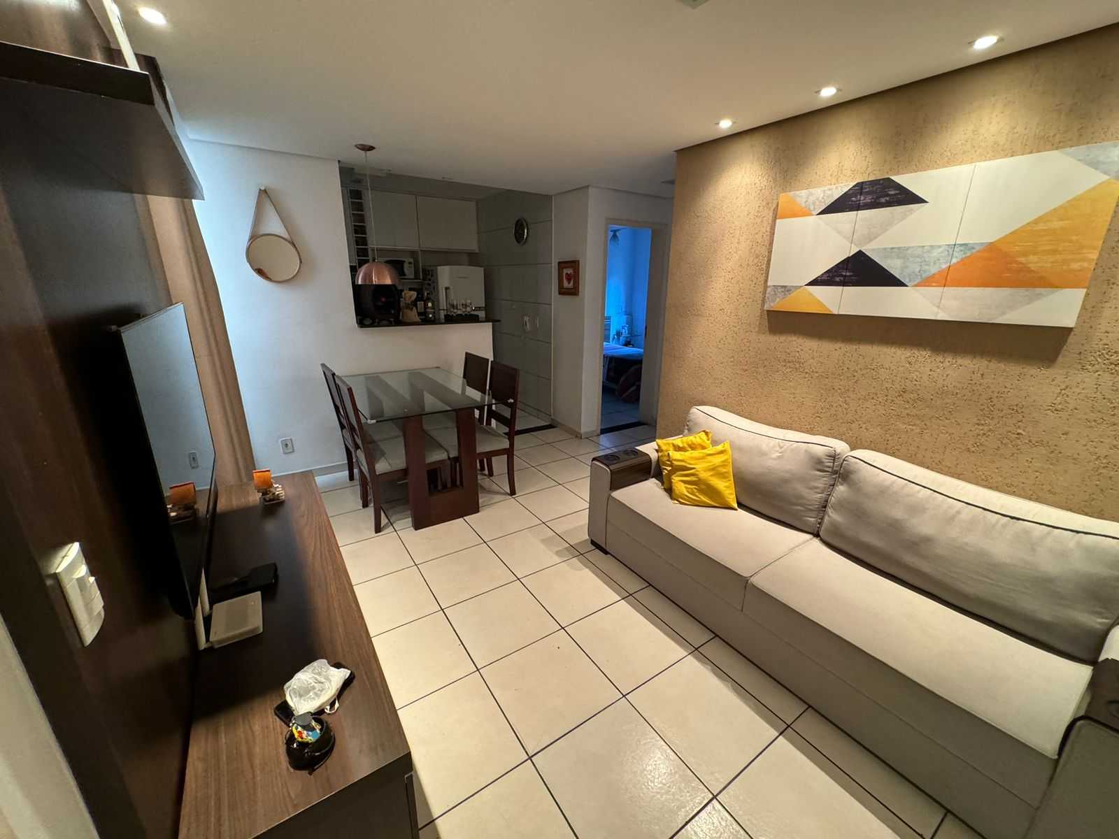 Apartamento à venda com 2 quartos, 75m² - Foto 4