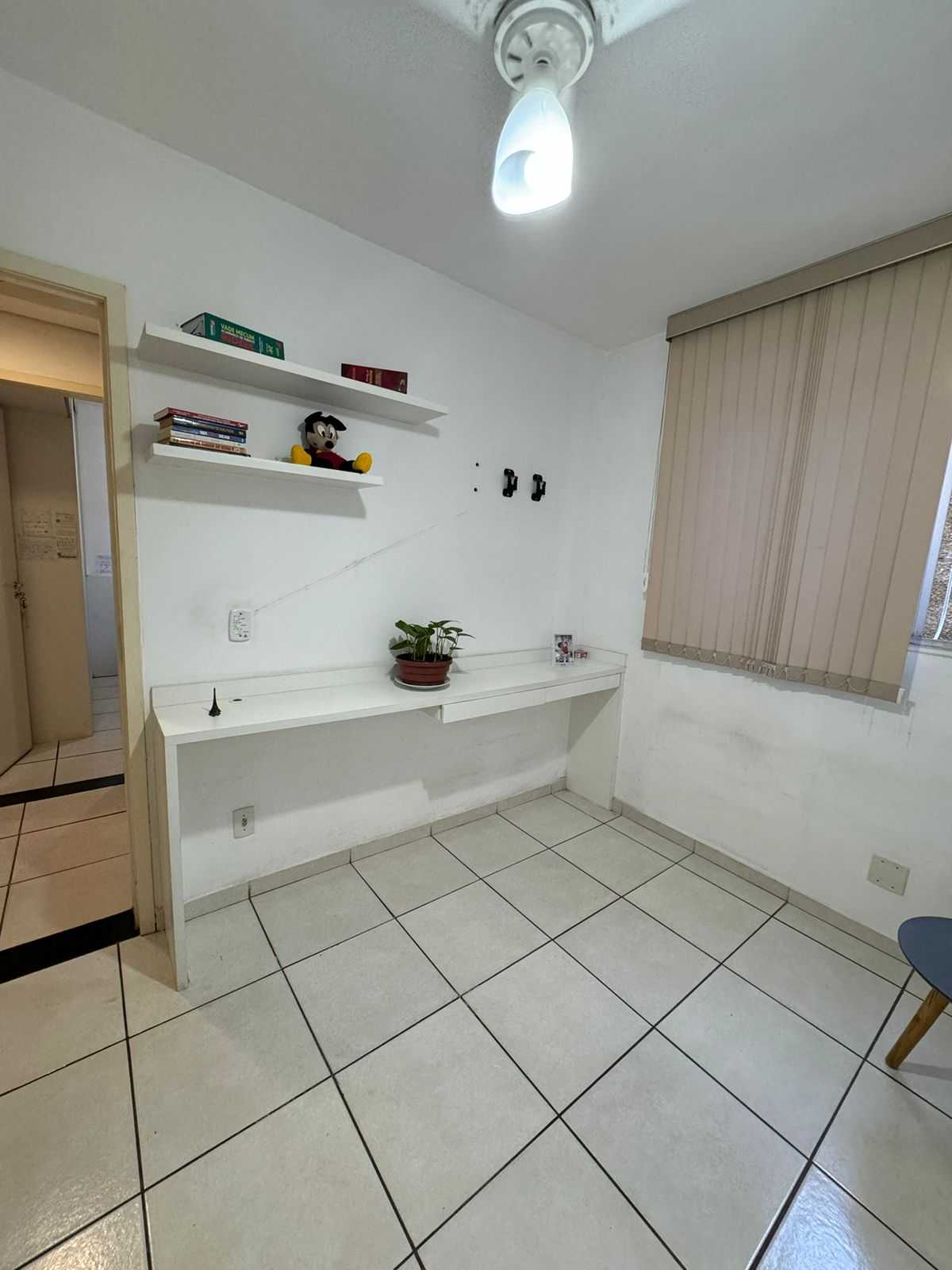 Apartamento à venda com 2 quartos, 75m² - Foto 12