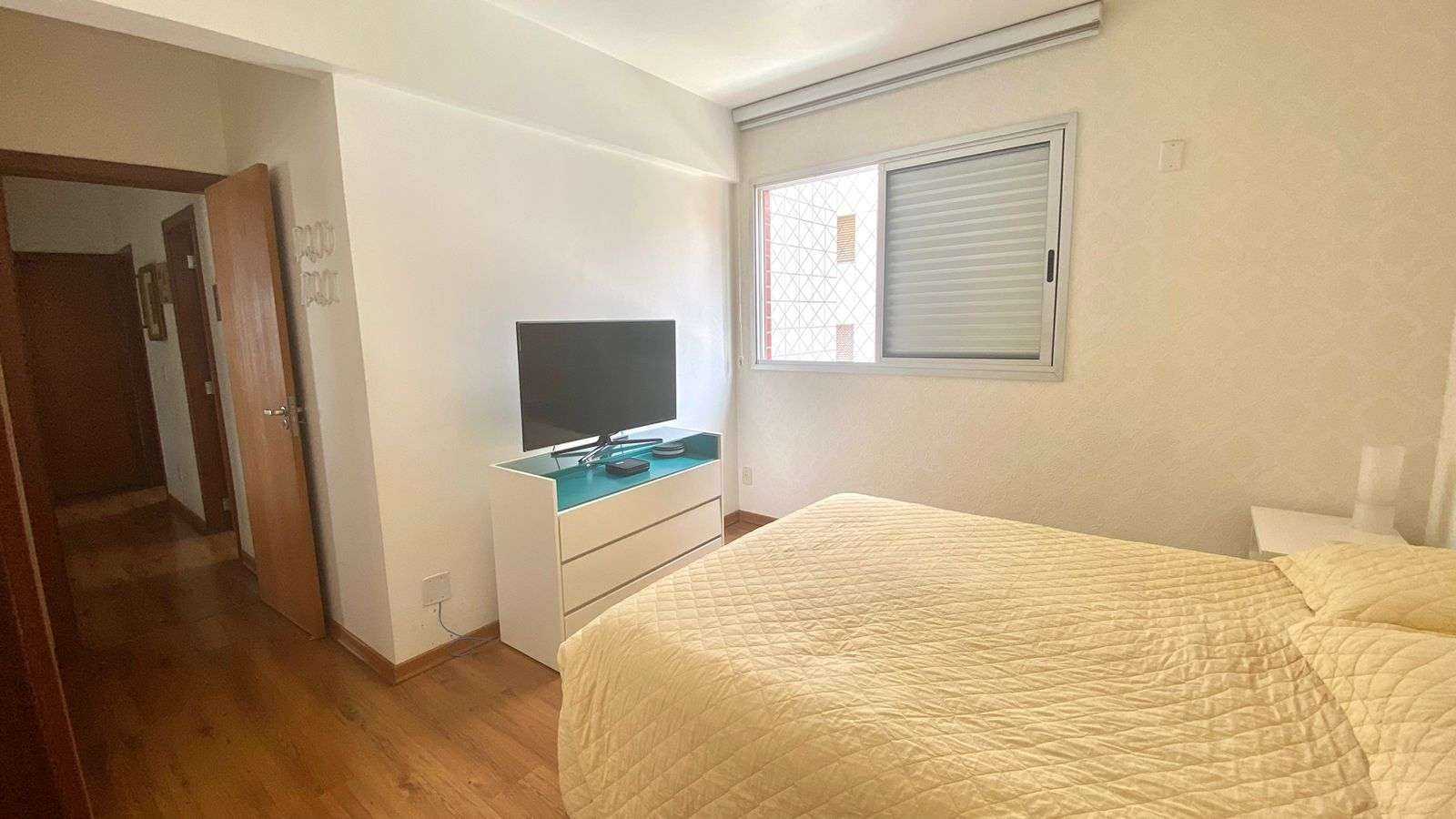 Apartamento à venda com 4 quartos, 155m² - Foto 22