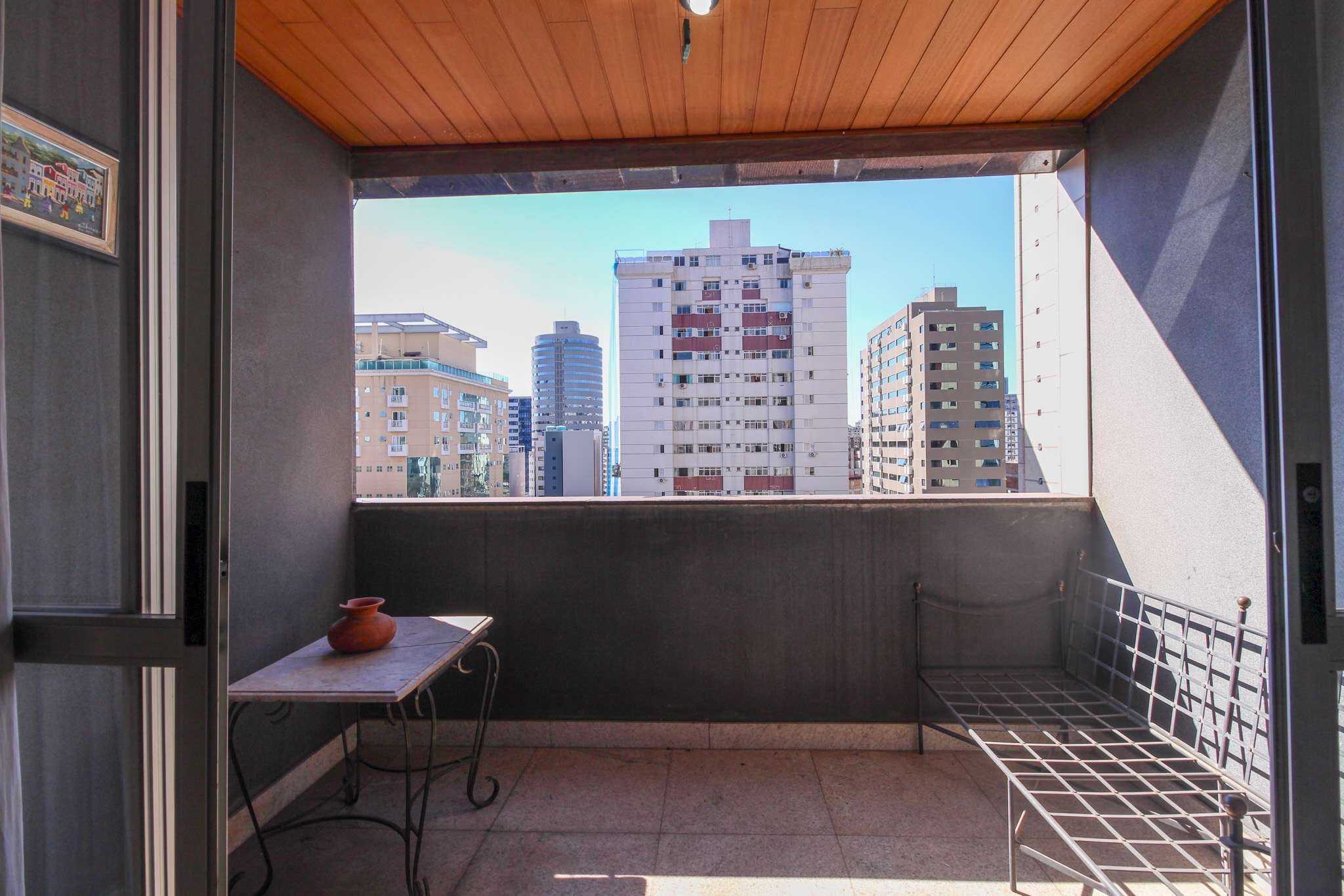 Apartamento à venda com 3 quartos, 90m² - Foto 17