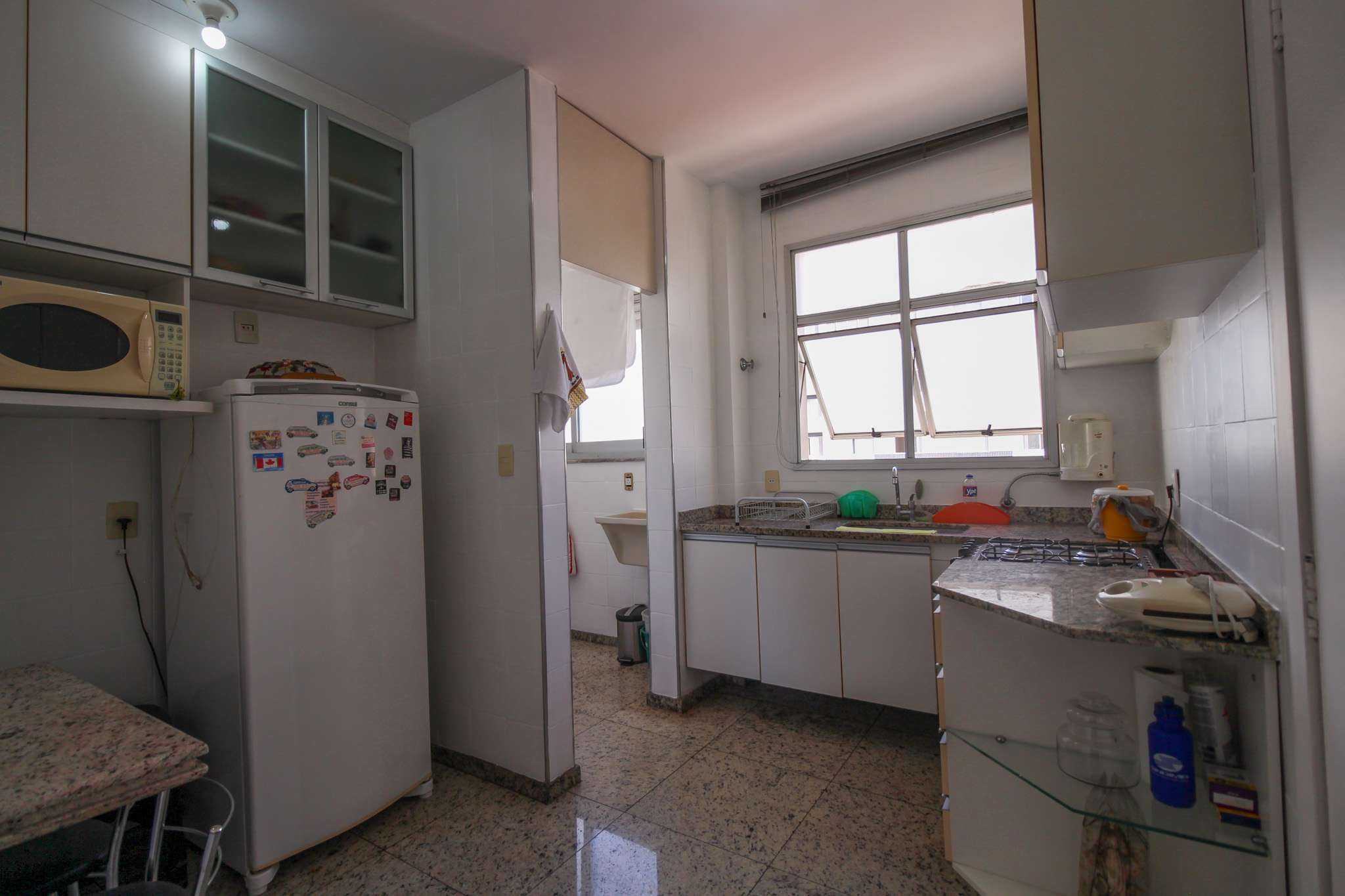 Apartamento à venda com 3 quartos, 90m² - Foto 12