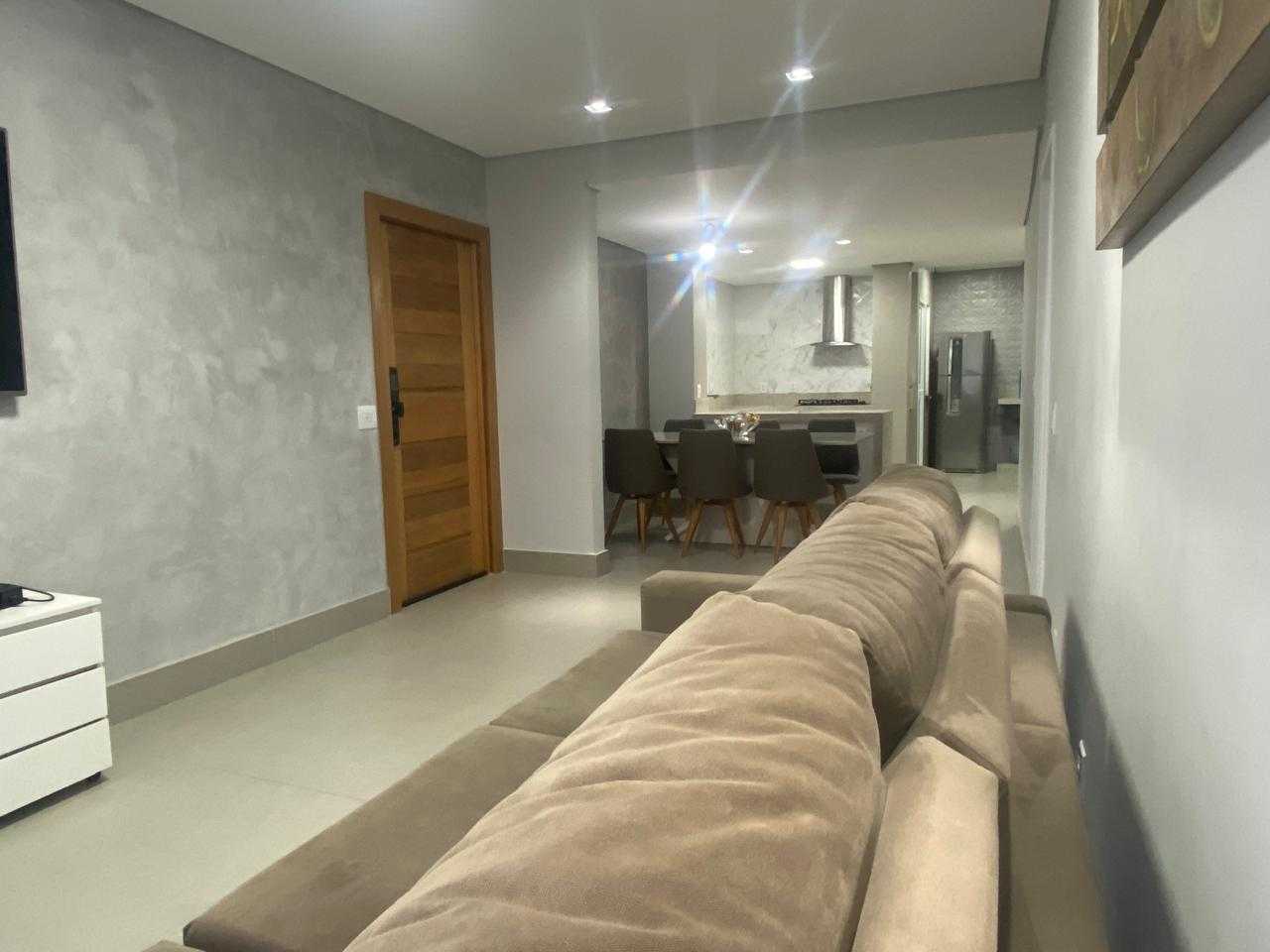 Apartamento à venda com 3 quartos, 110m² - Foto 1