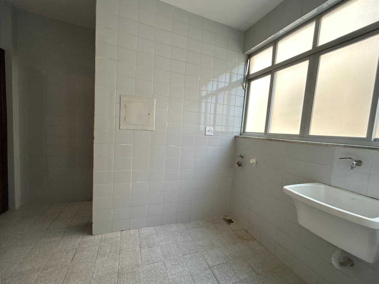 Apartamento à venda com 3 quartos, 86m² - Foto 4