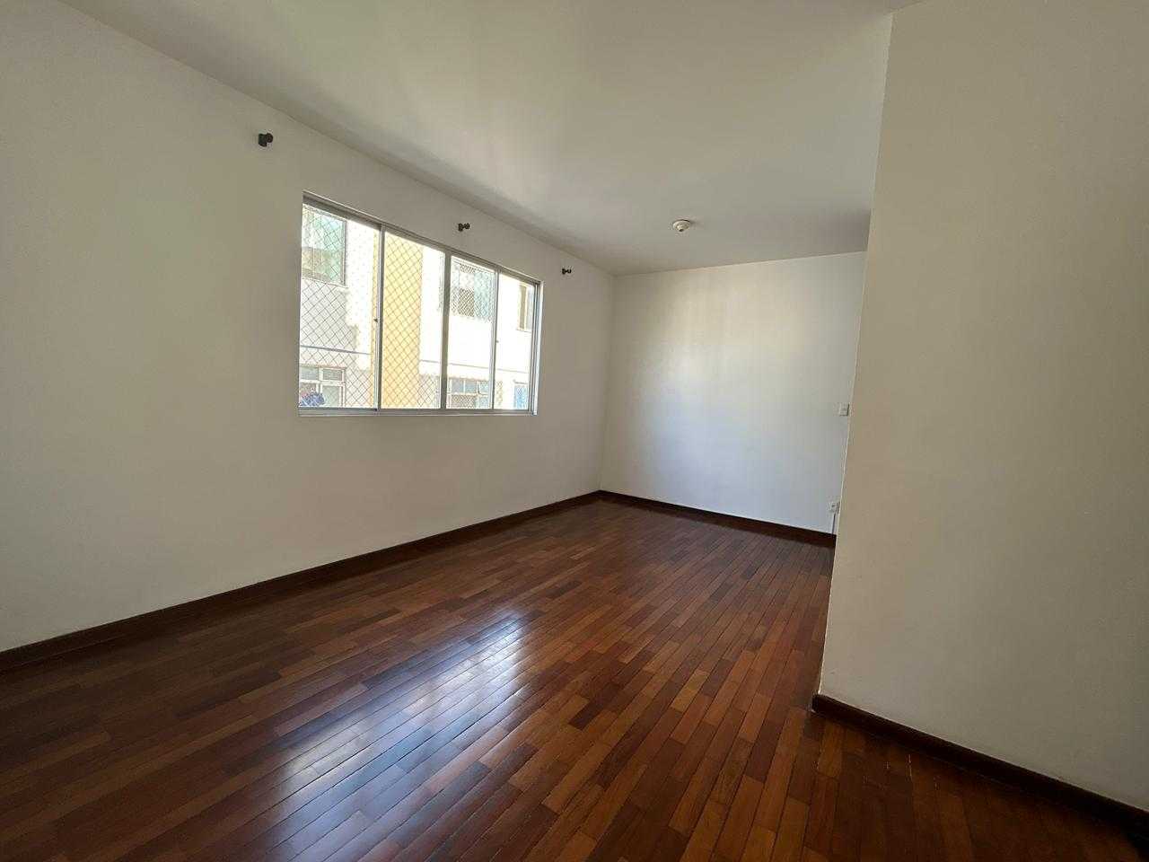 Apartamento à venda com 3 quartos, 86m² - Foto 1