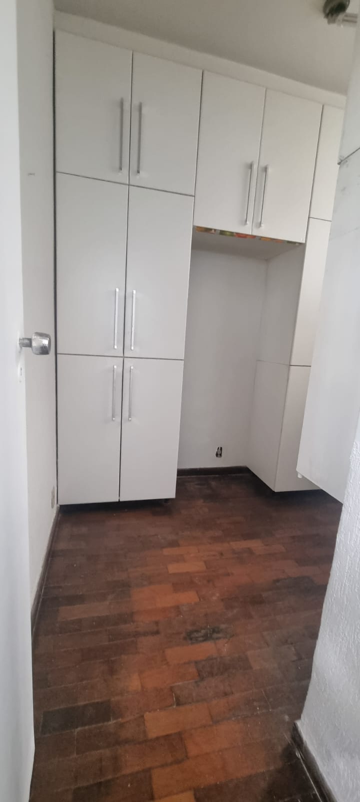 Casa para alugar com 4 quartos, 200m² - Foto 9