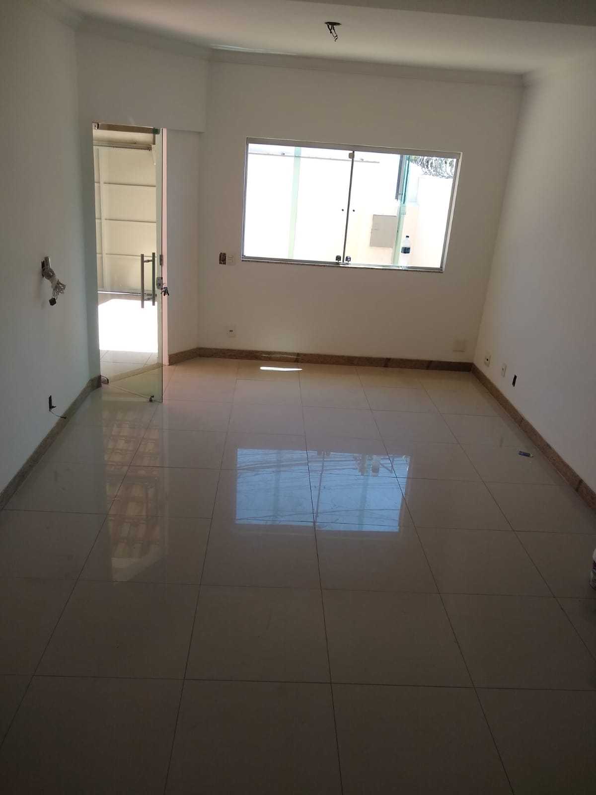 Casa à venda com 3 quartos, 130m² - Foto 4