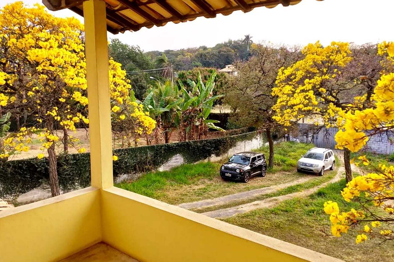 Casa à venda com 3 quartos, 270m² - Foto 3