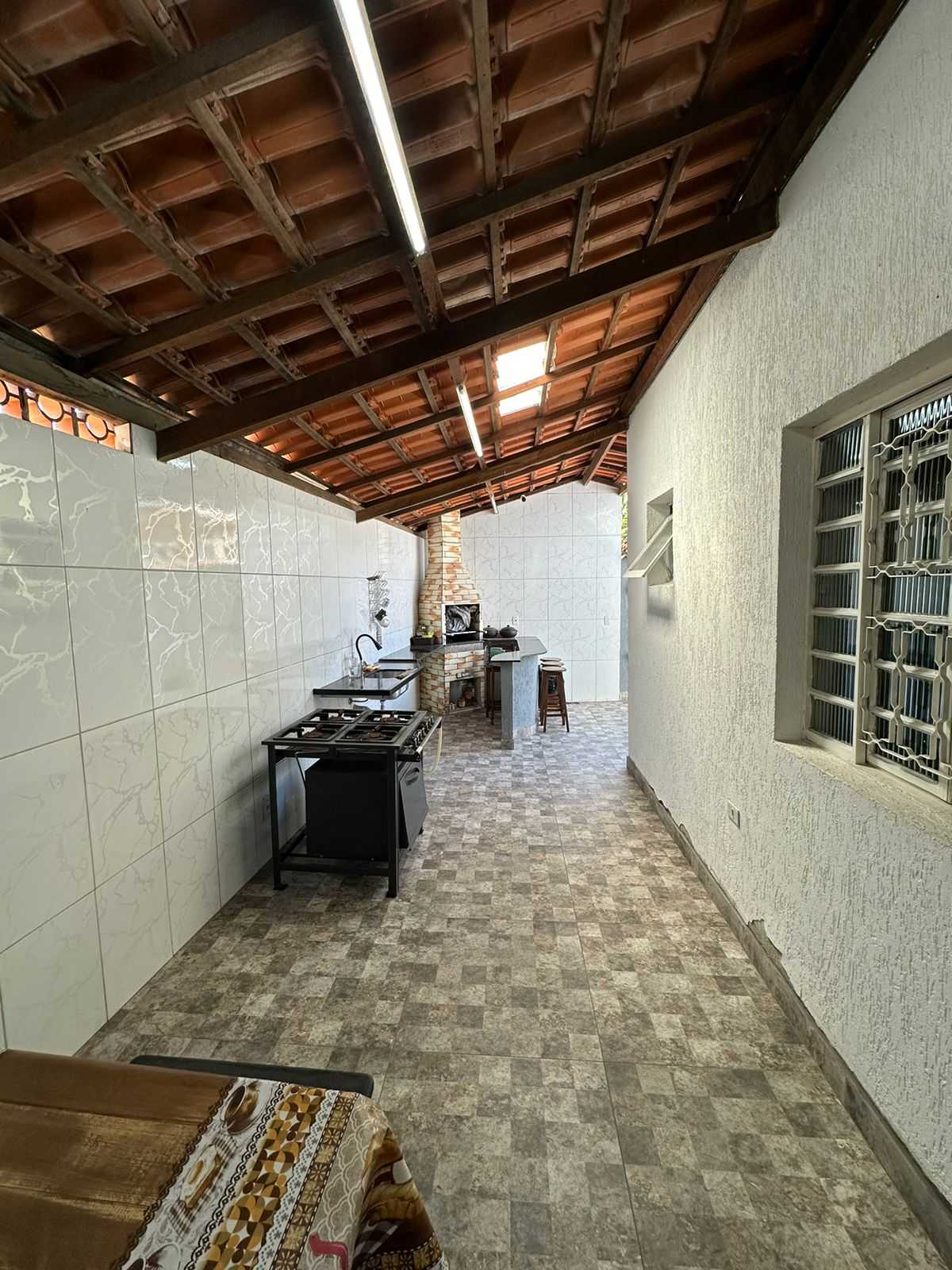 Casa à venda com 4 quartos, 227m² - Foto 24