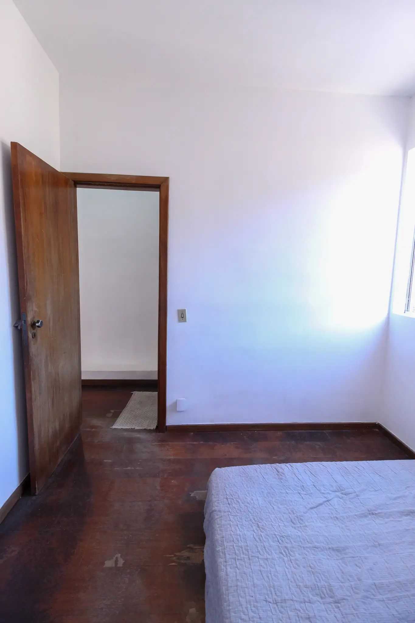 Apartamento à venda com 2 quartos, 55m² - Foto 12