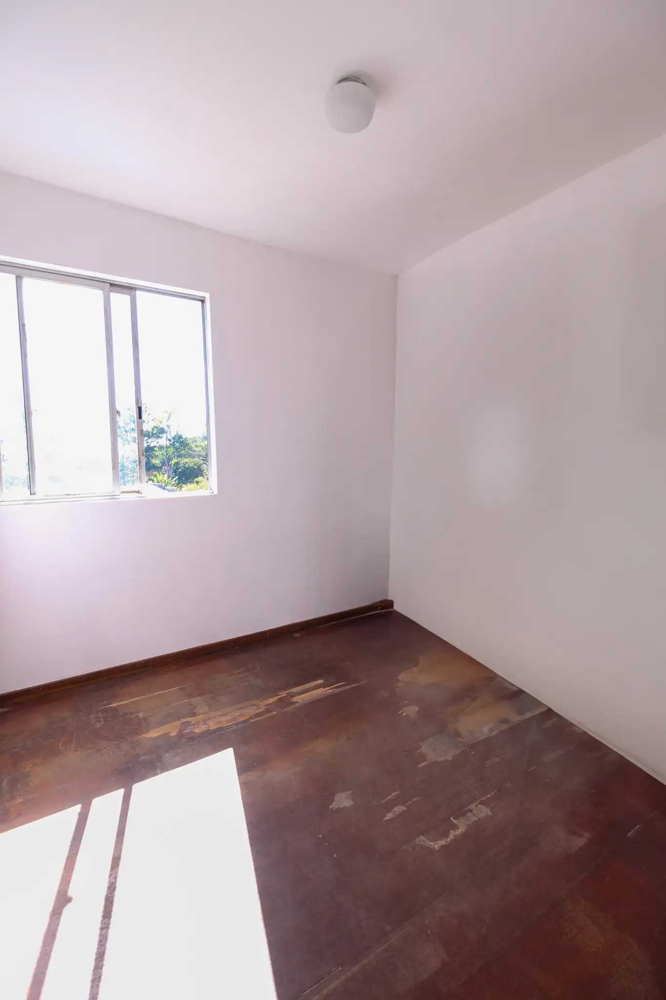 Apartamento à venda com 2 quartos, 55m² - Foto 10