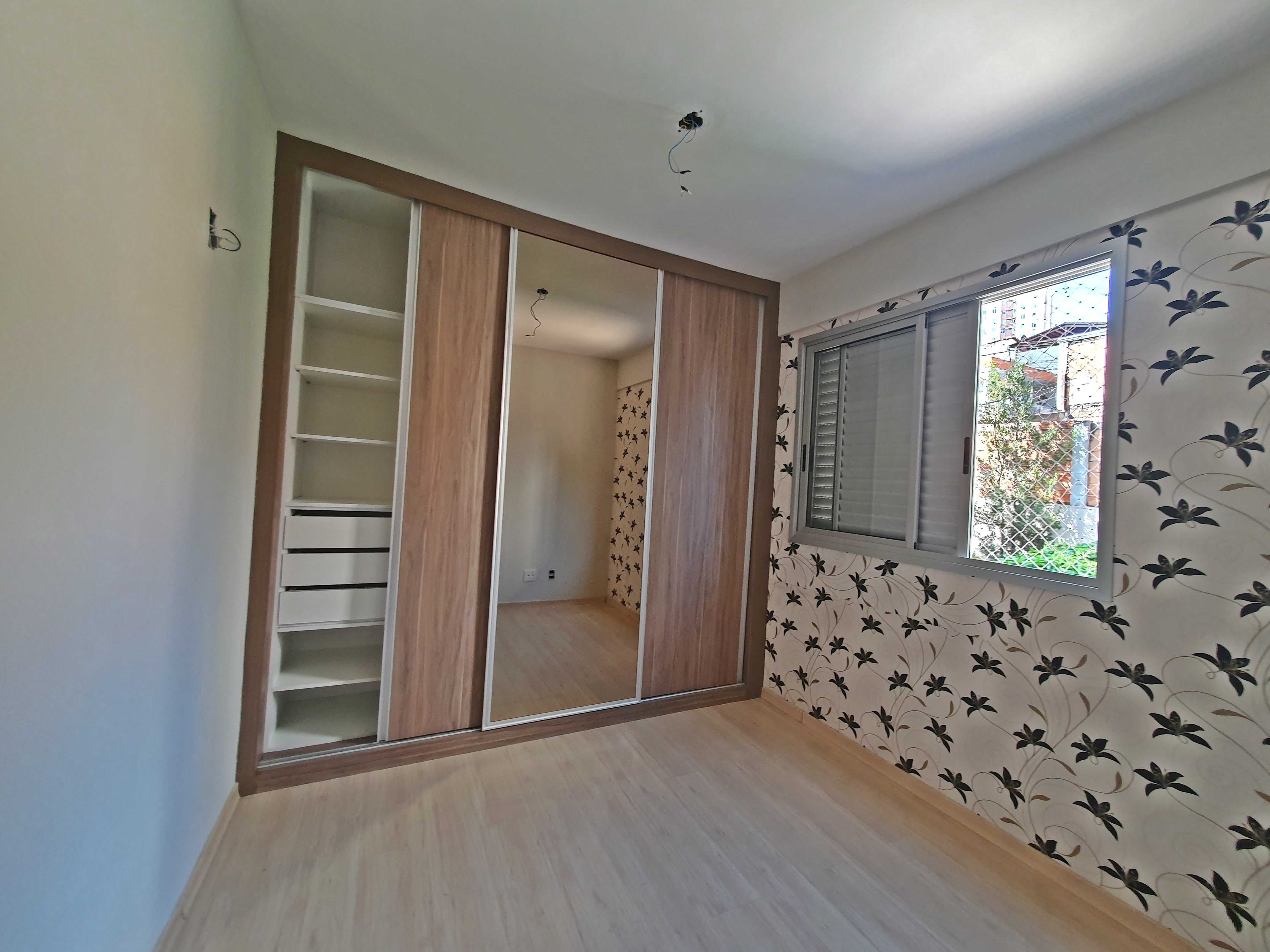 Apartamento à venda com 3 quartos, 75m² - Foto 8