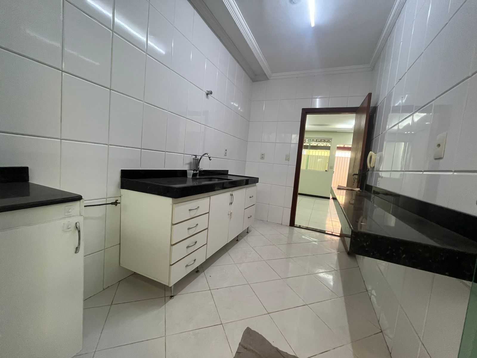 Casa à venda com 2 quartos, 90m² - Foto 22