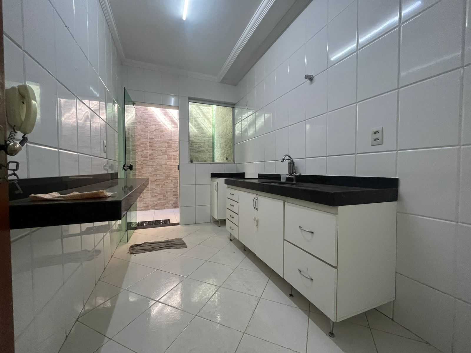 Casa à venda com 2 quartos, 90m² - Foto 18