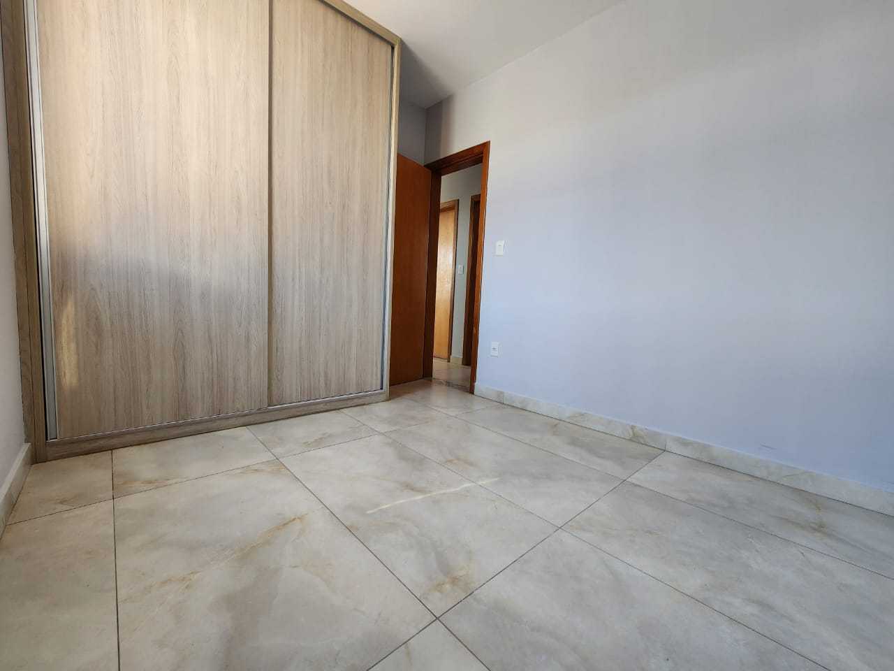 Apartamento à venda com 3 quartos, 74m² - Foto 9