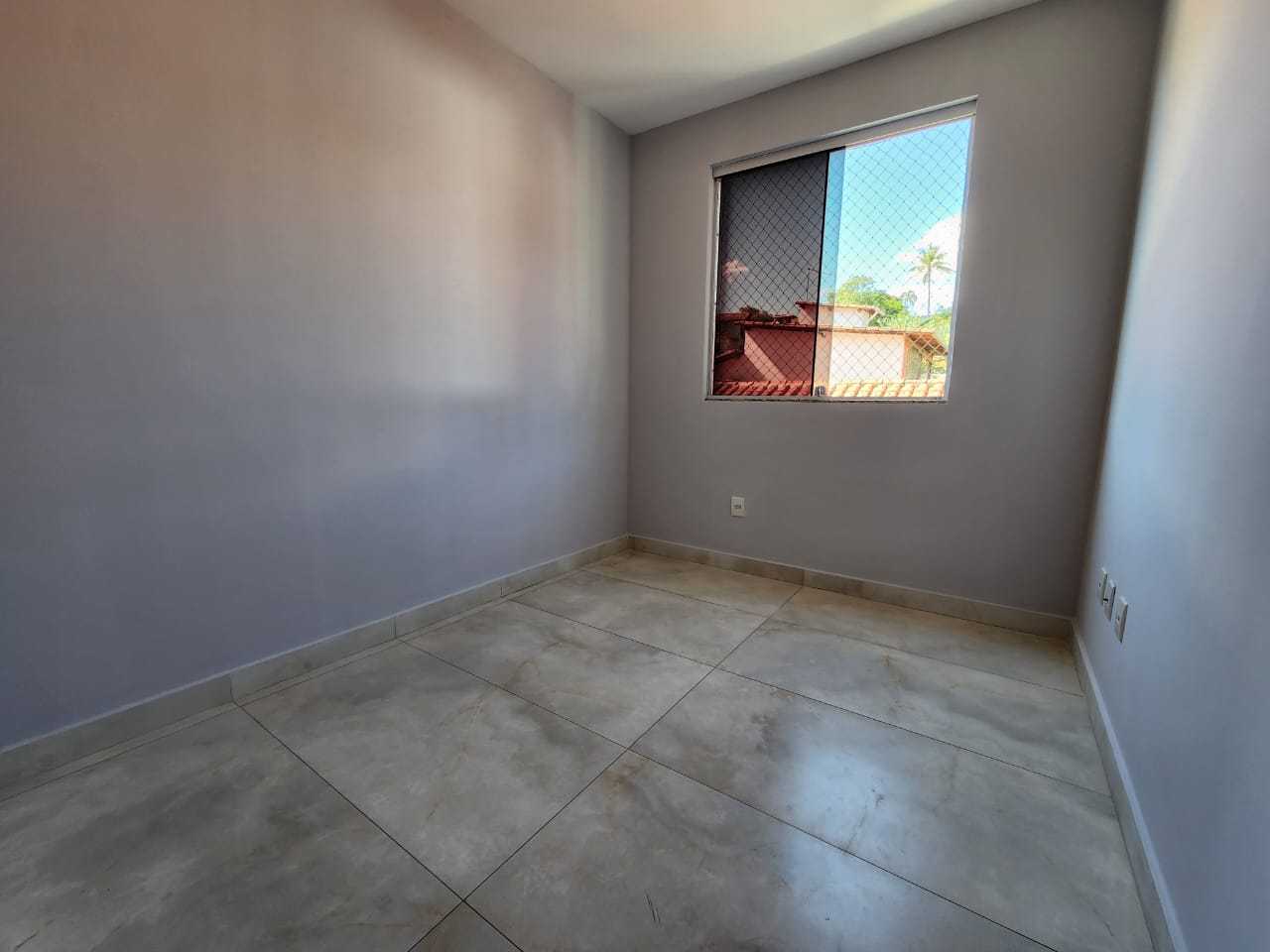 Apartamento à venda com 3 quartos, 74m² - Foto 4