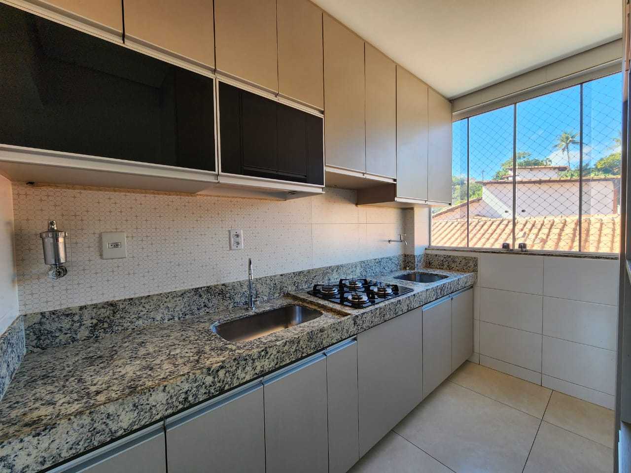 Apartamento à venda com 3 quartos, 74m² - Foto 1