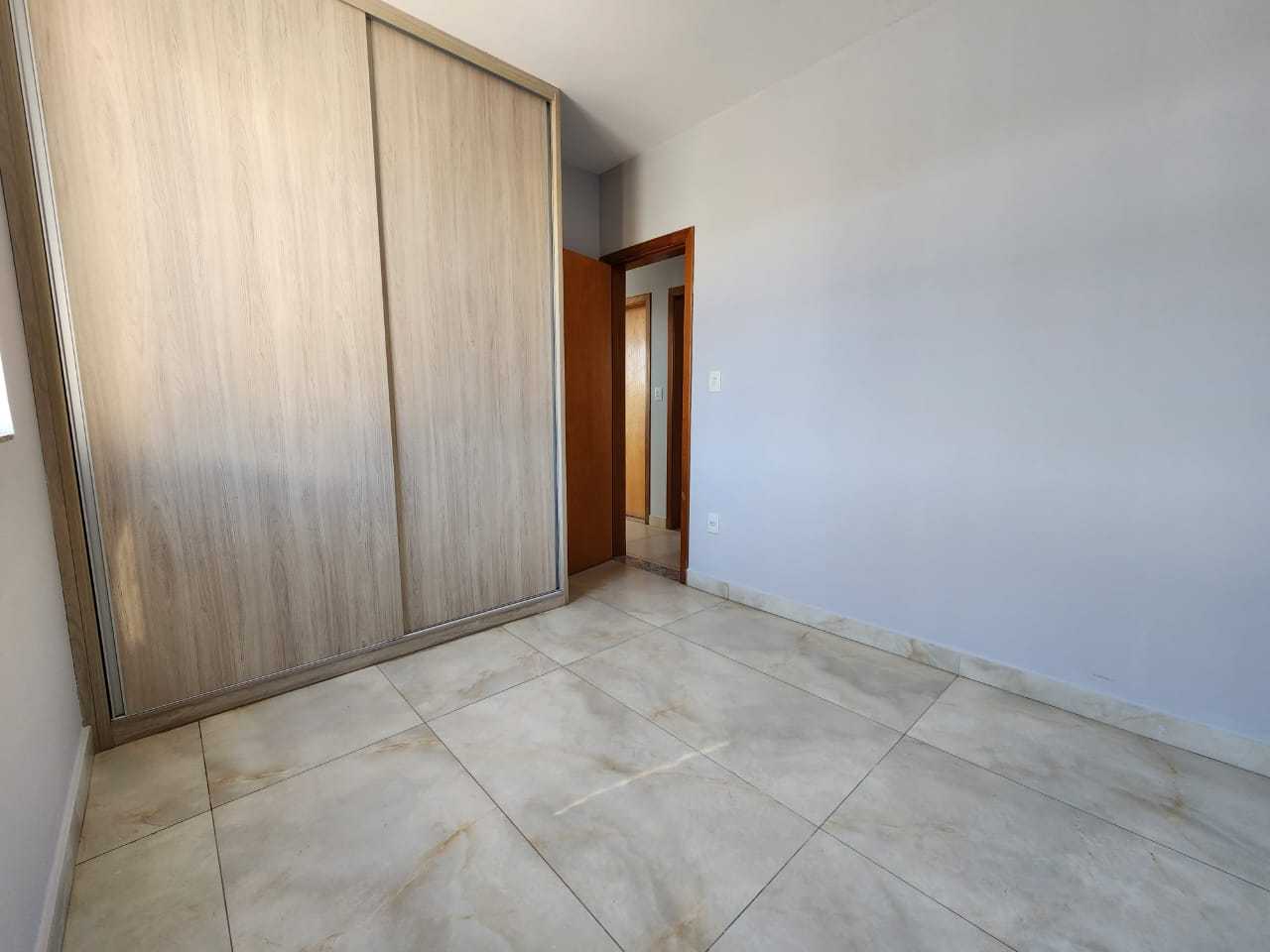 Apartamento à venda com 3 quartos, 74m² - Foto 14