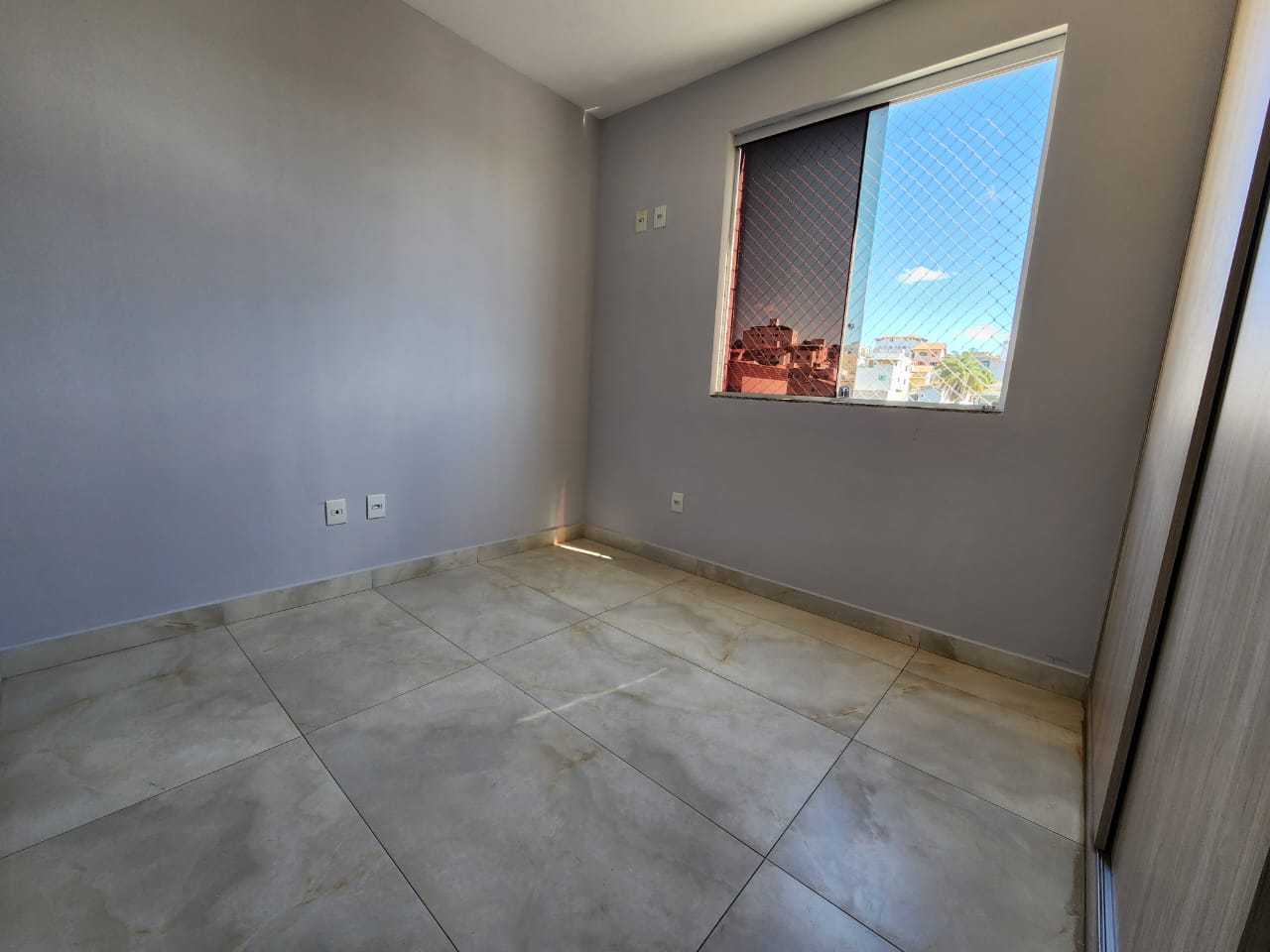 Apartamento à venda com 3 quartos, 74m² - Foto 13