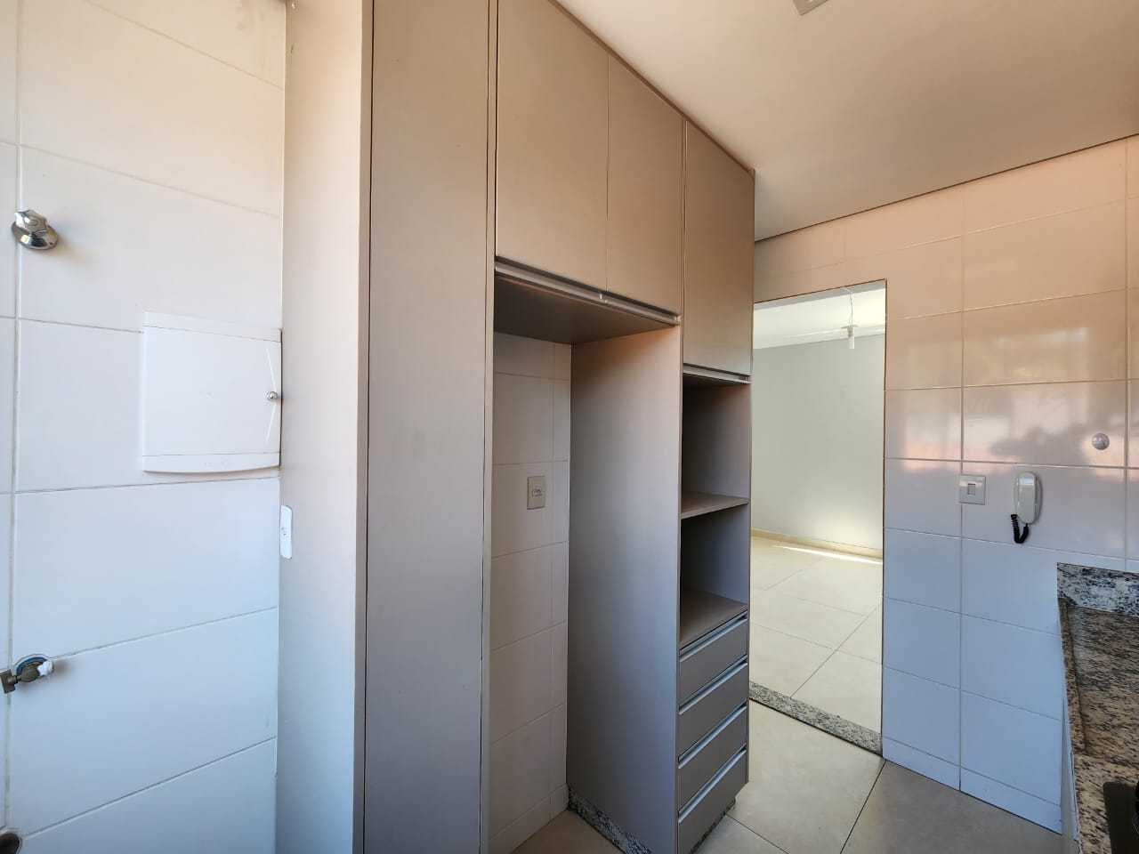 Apartamento à venda com 3 quartos, 74m² - Foto 17