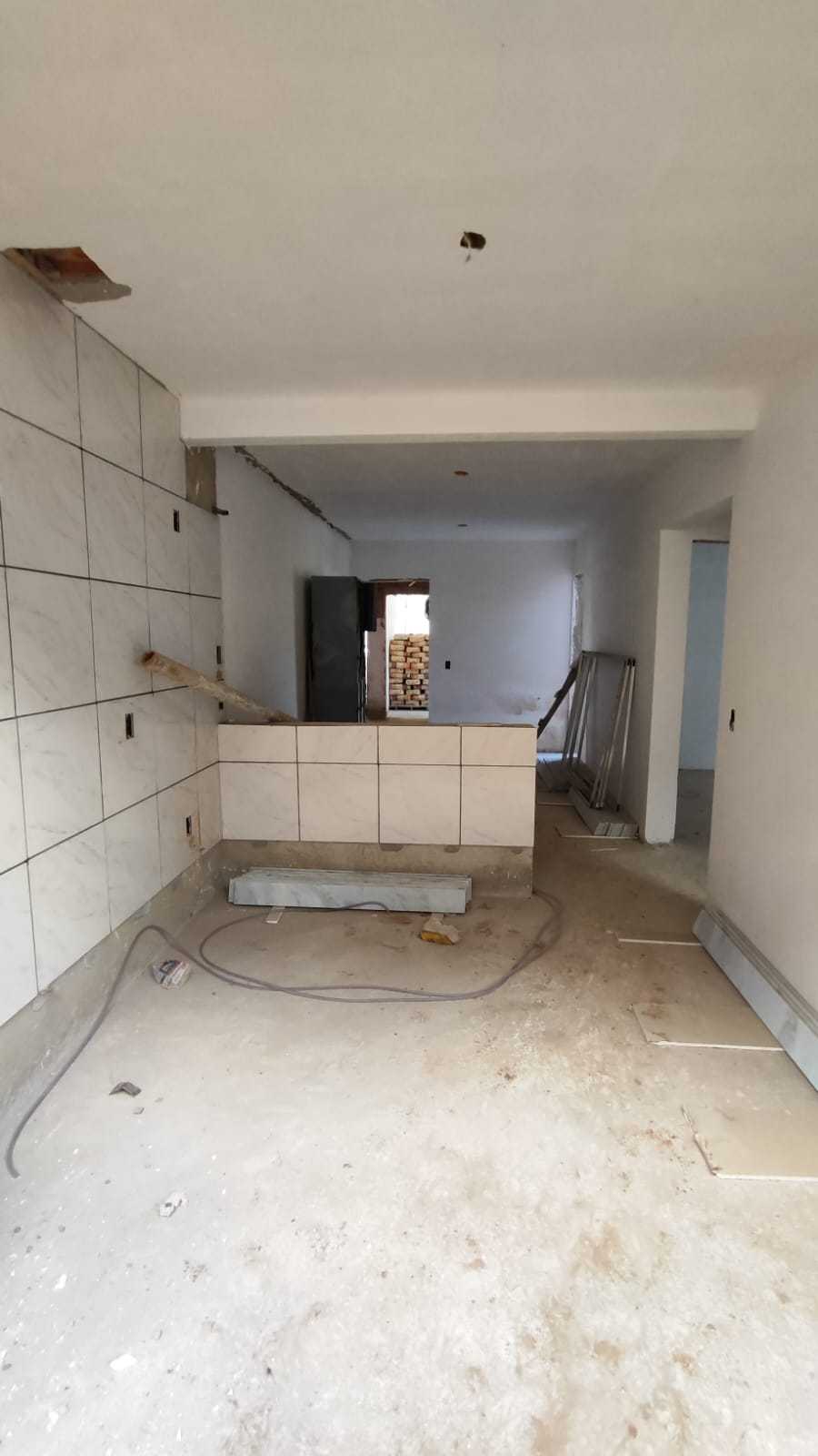 Apartamento à venda com 2 quartos, 50m² - Foto 2