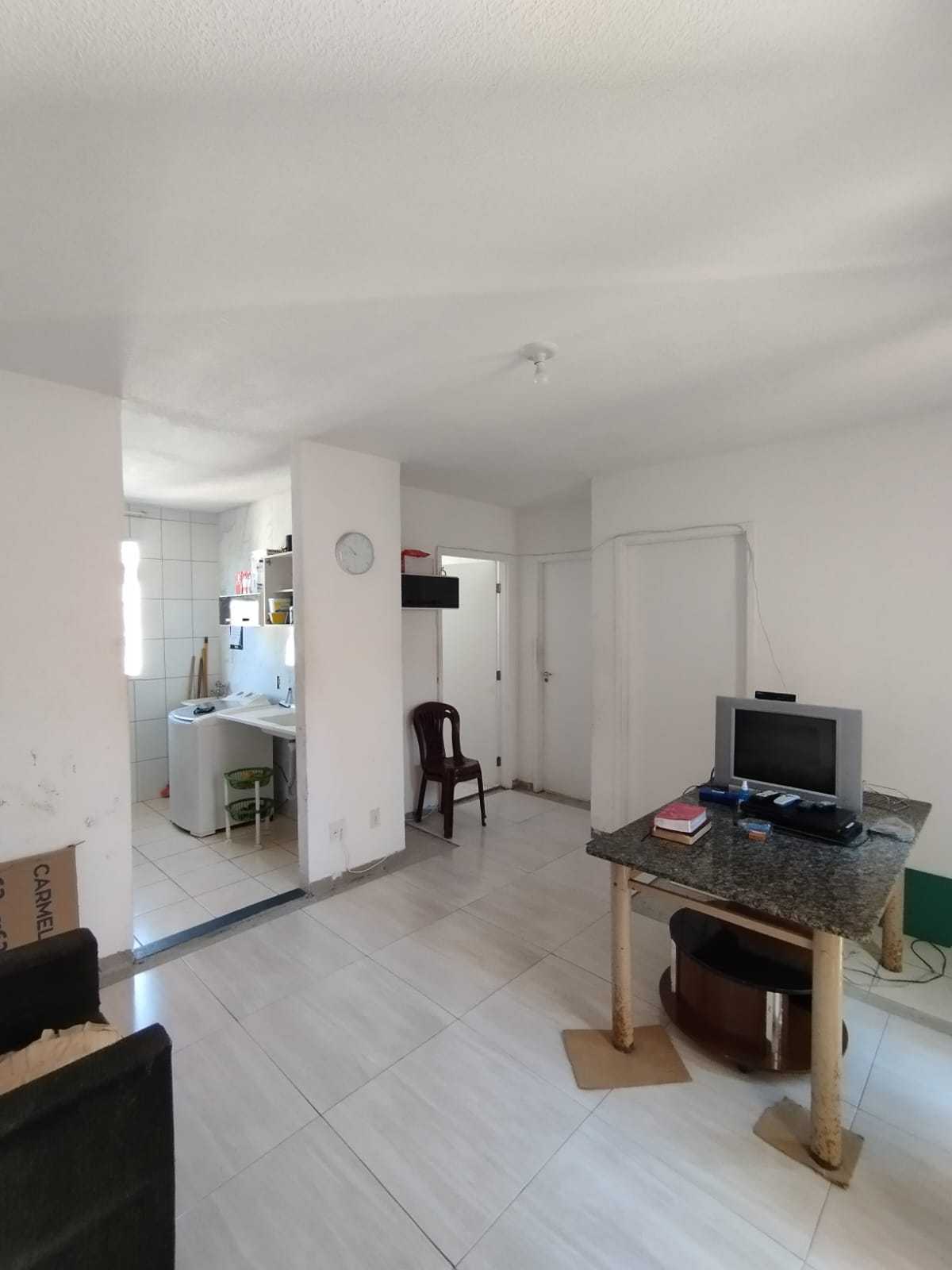 Apartamento à venda com 2 quartos, 43m² - Foto 3