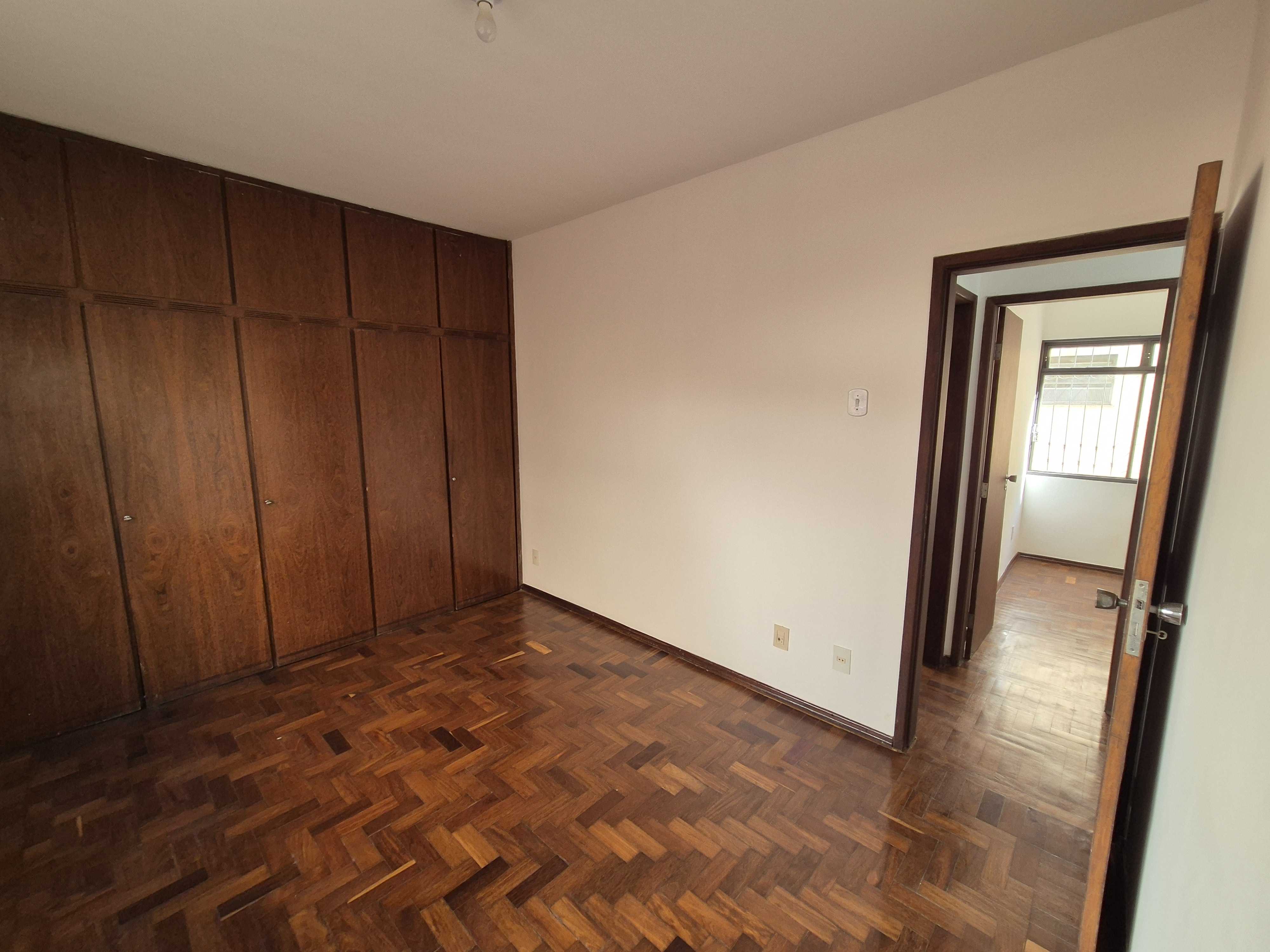 Apartamento à venda com 3 quartos, 100m² - Foto 6