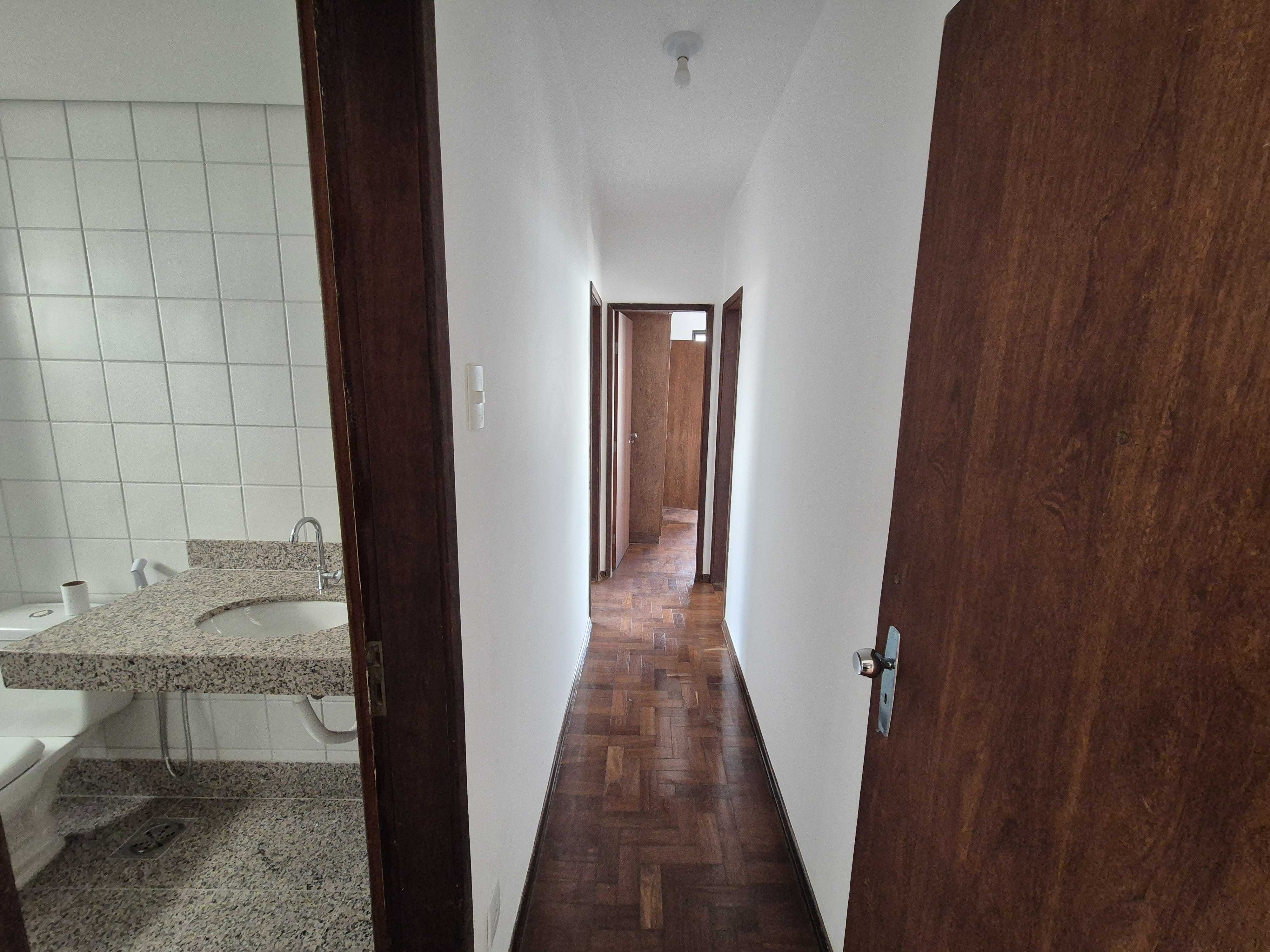 Apartamento à venda com 3 quartos, 100m² - Foto 3