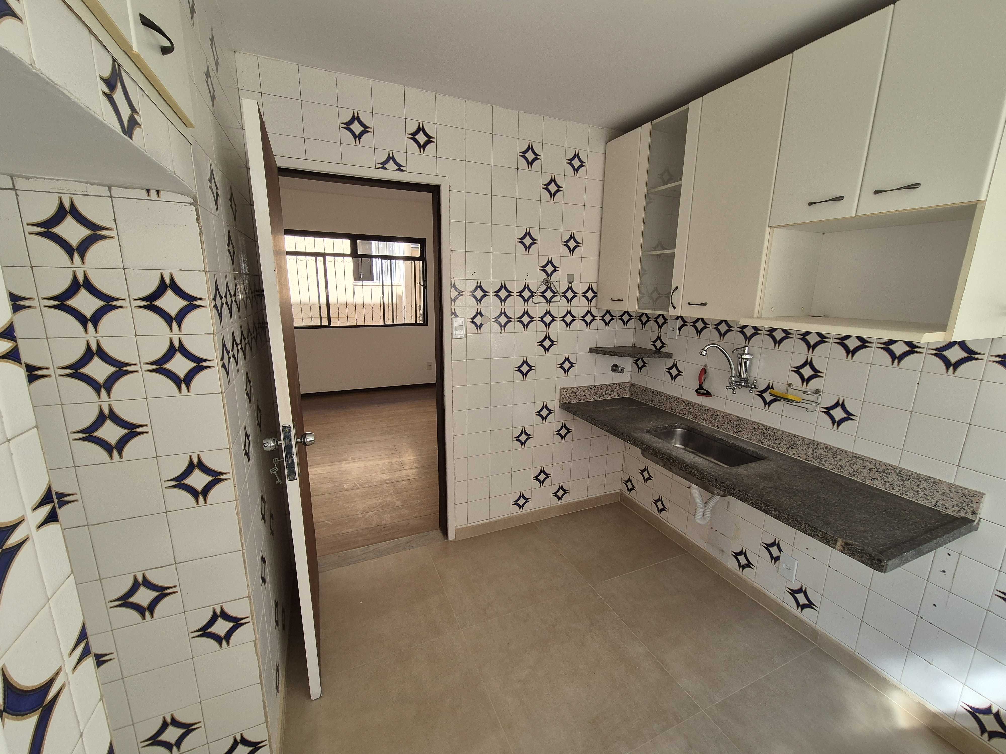 Apartamento à venda com 3 quartos, 100m² - Foto 12